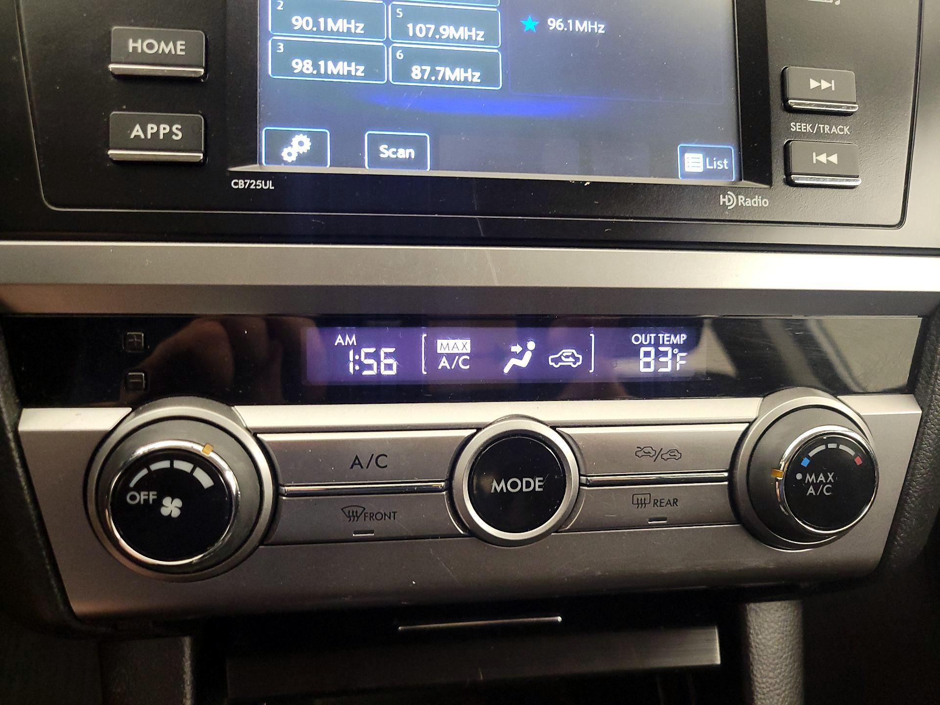 Thumbnail: 2016 Subaru Outback - 16