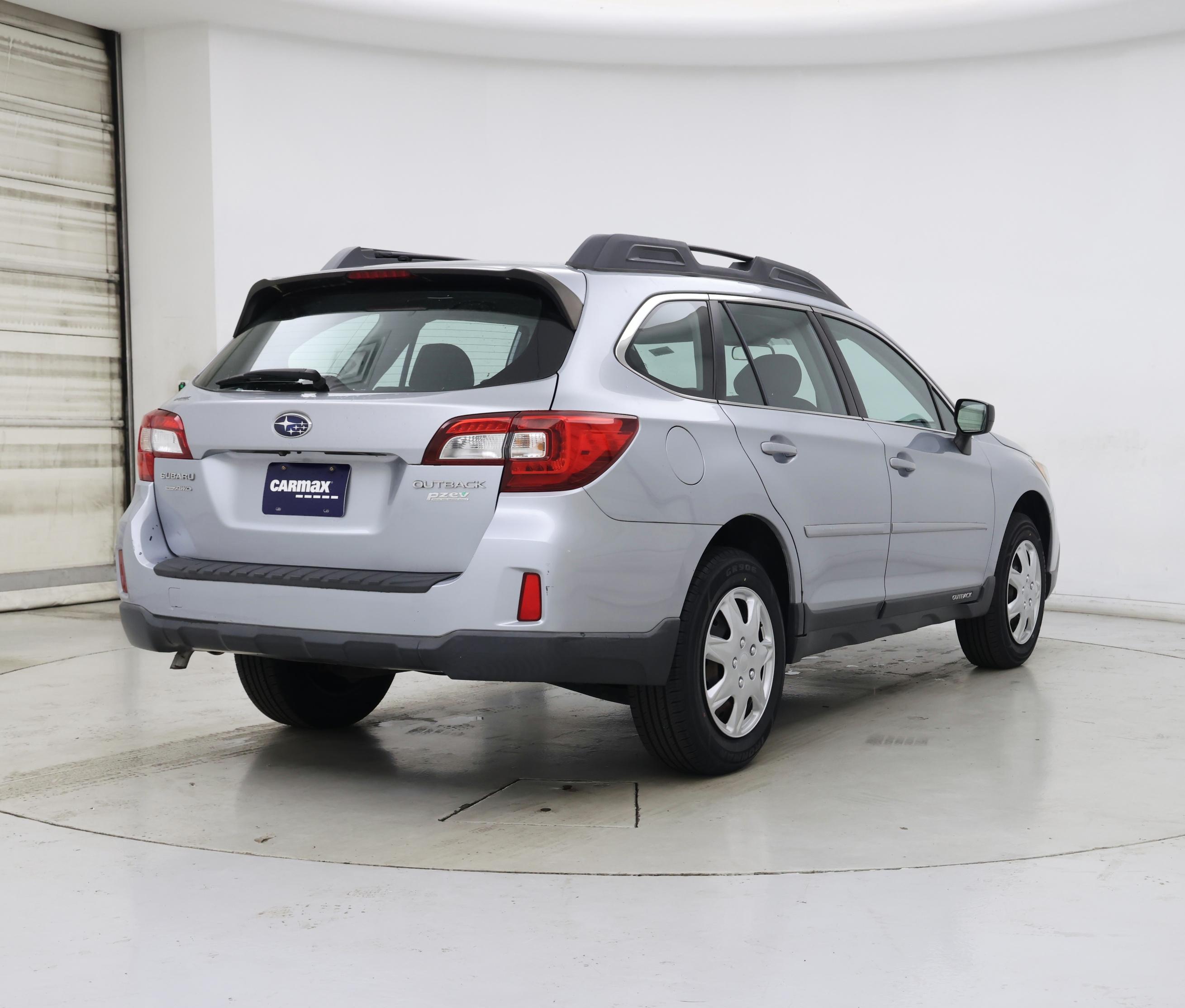Thumbnail: 2016 Subaru Outback - 8