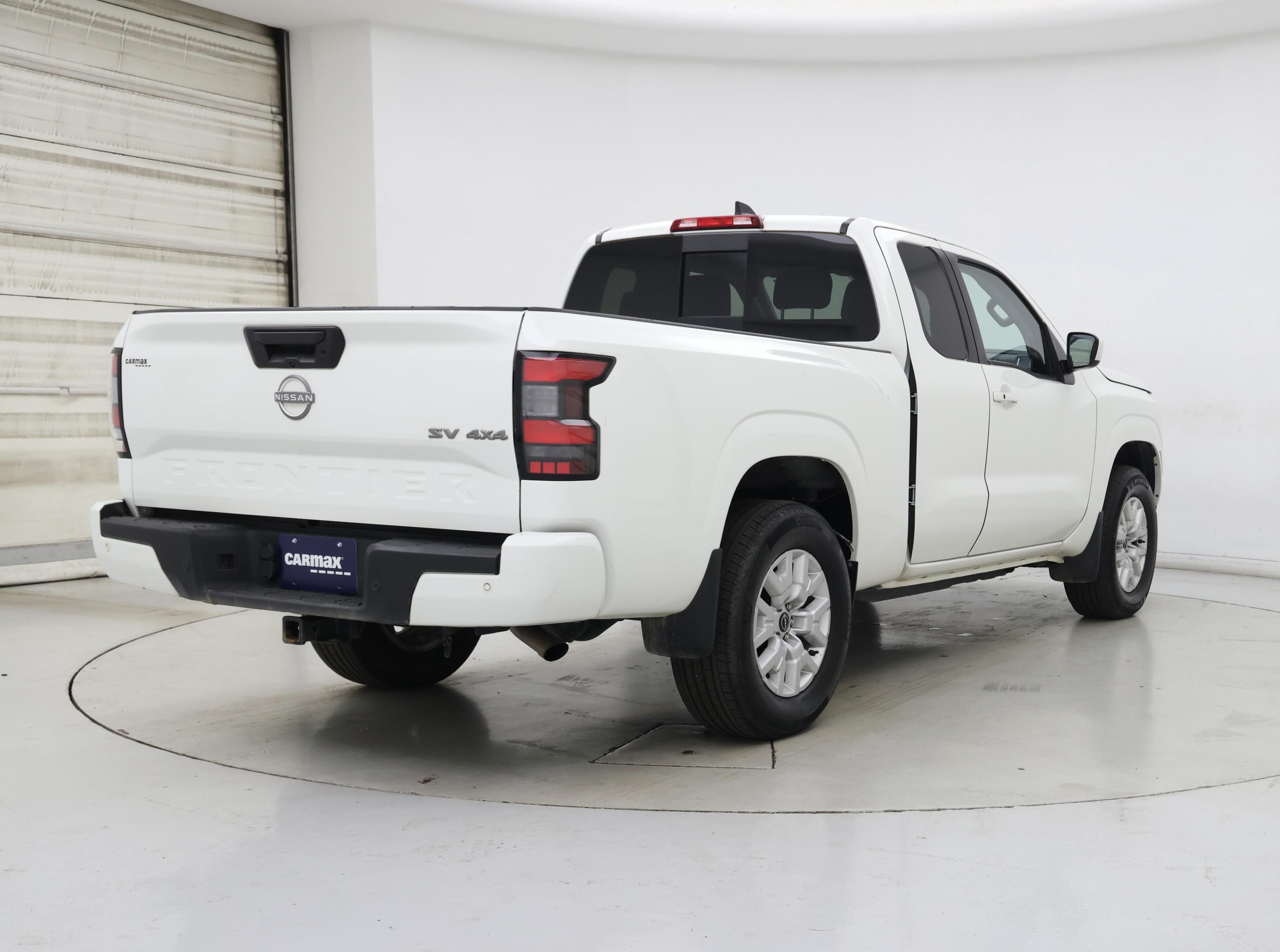 Thumbnail: 2024 Nissan Frontier - 8