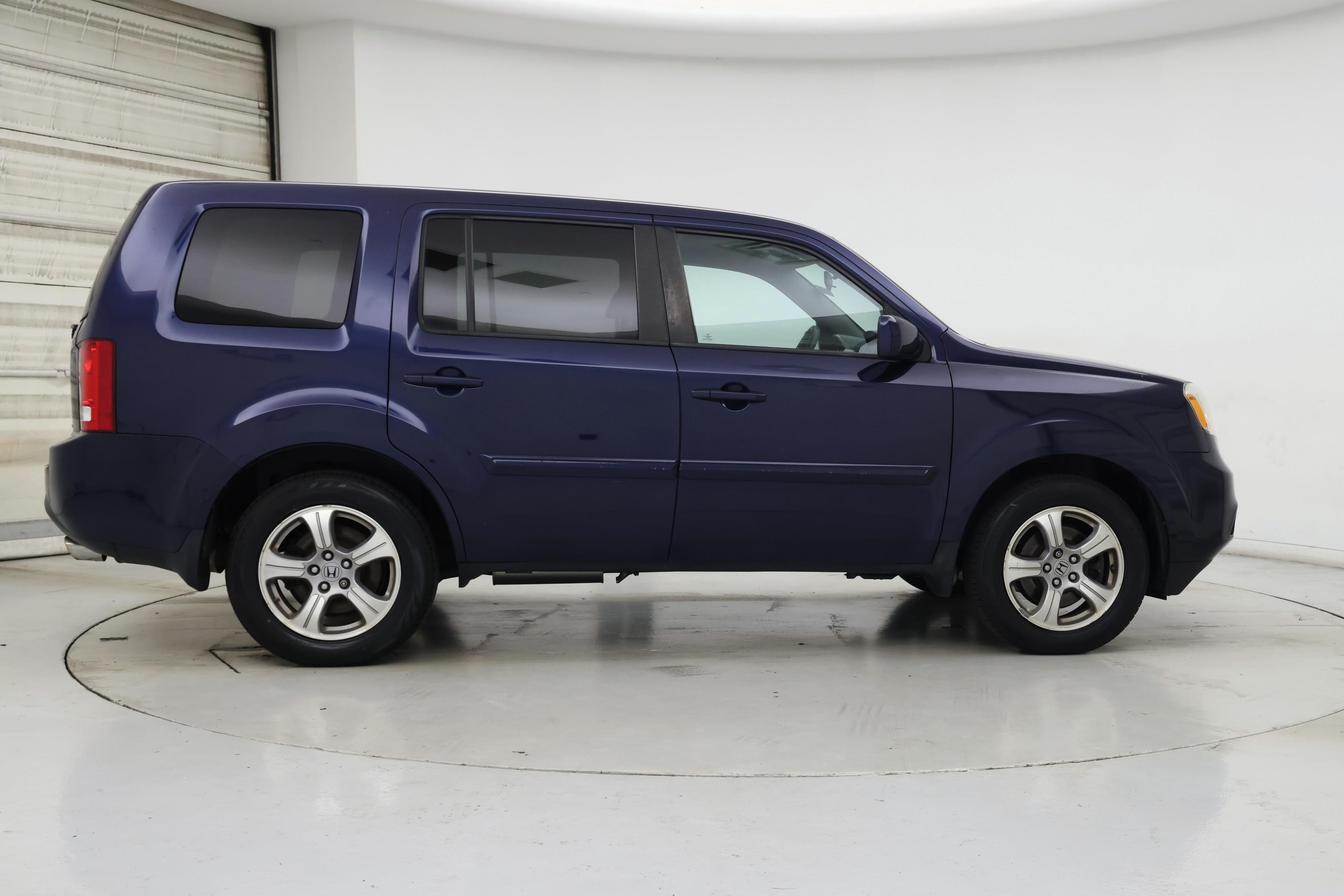Thumbnail: 2013 Honda Pilot - 7