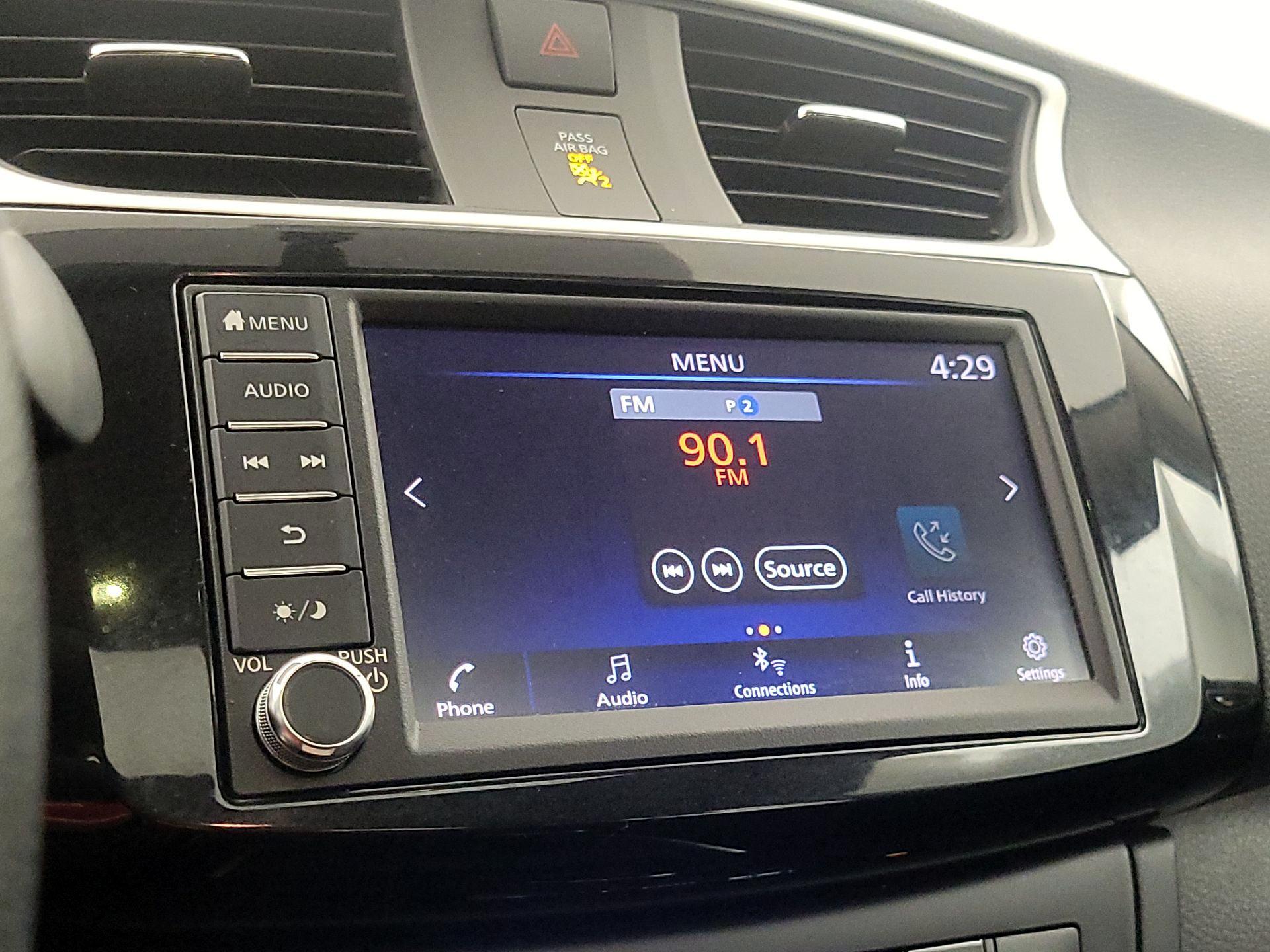 Thumbnail: 2019 Nissan Sentra - 15