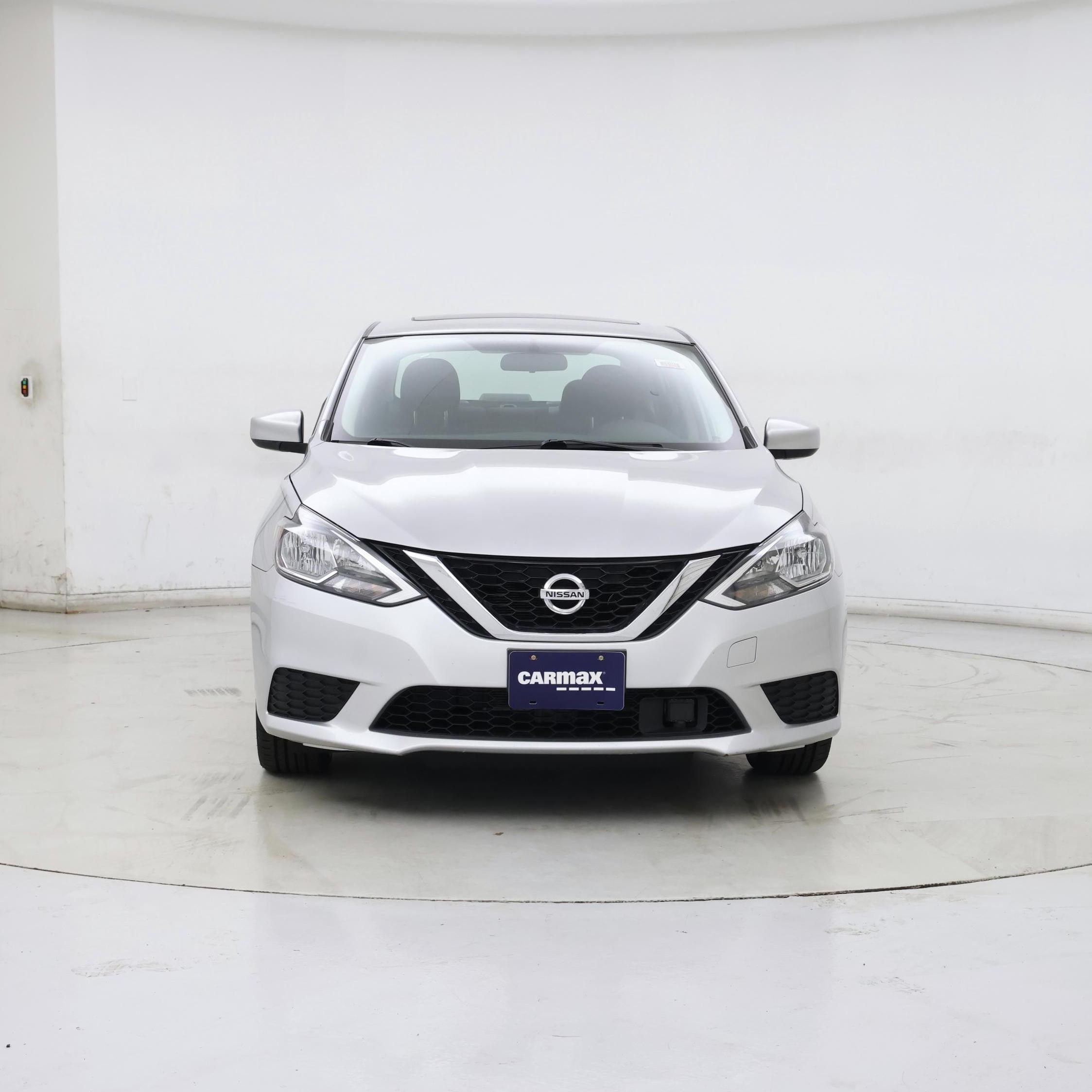 Thumbnail: 2019 Nissan Sentra - 5