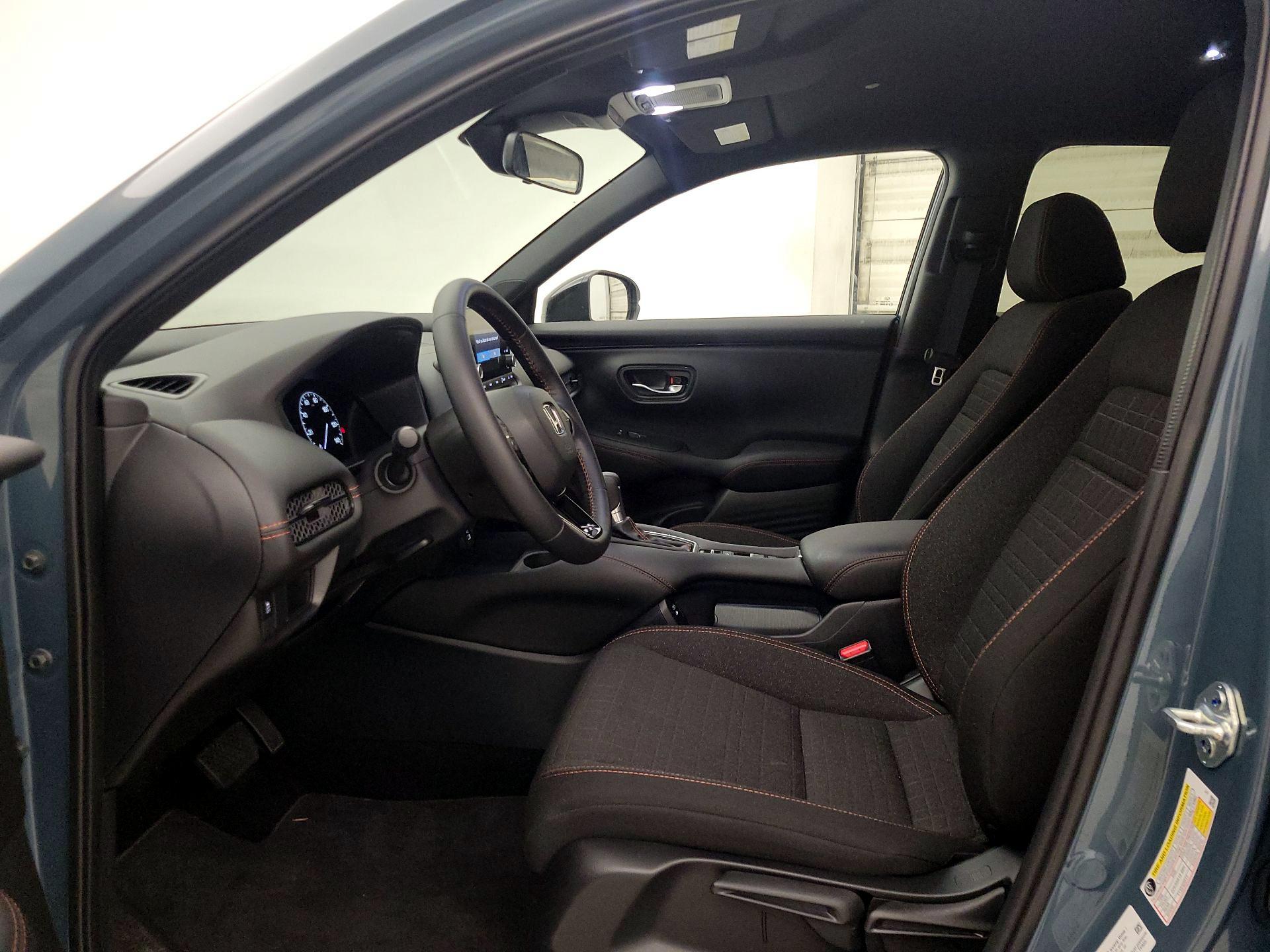 Thumbnail: 2025 Honda HR-V - 11