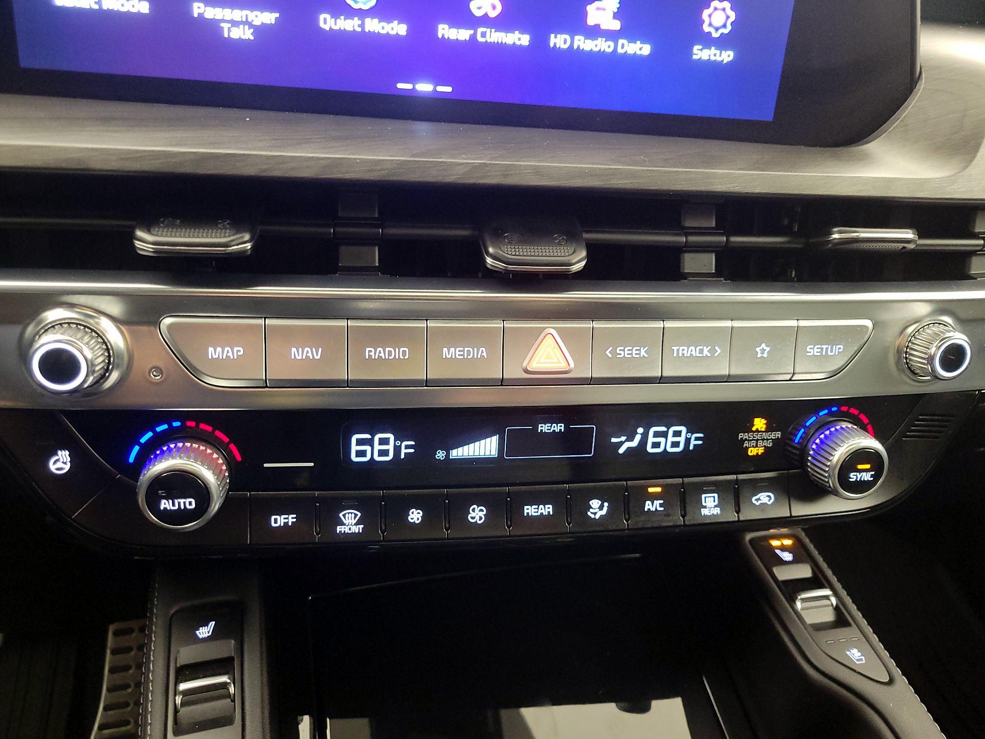 Thumbnail: 2024 Kia Telluride - 17
