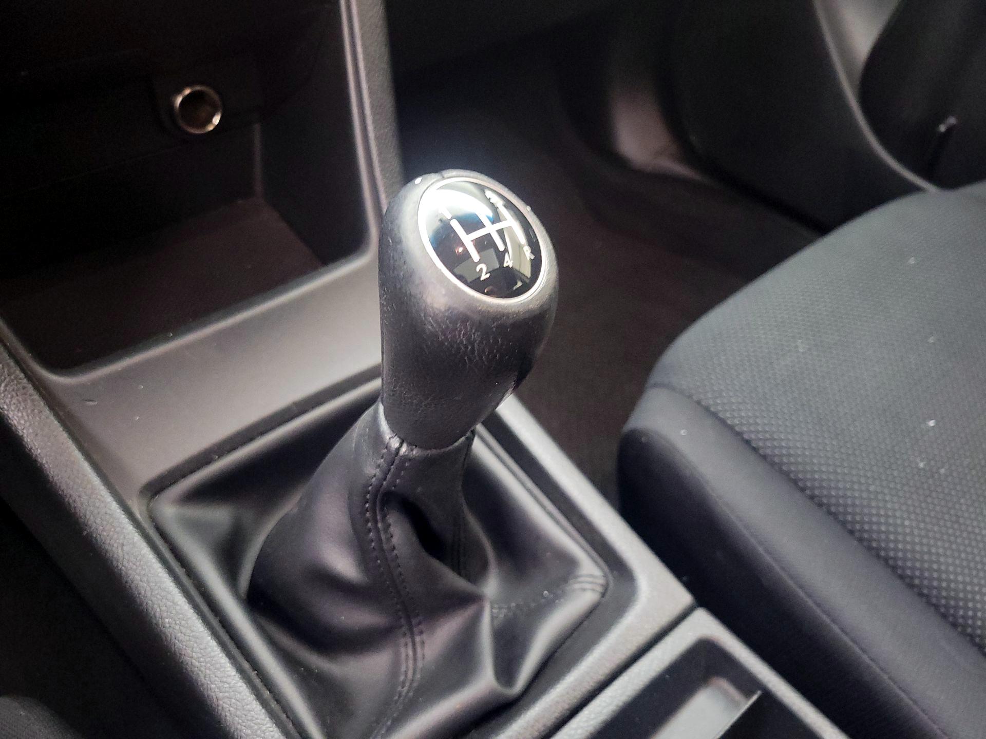 Thumbnail: 2013 Subaru Impreza - 16