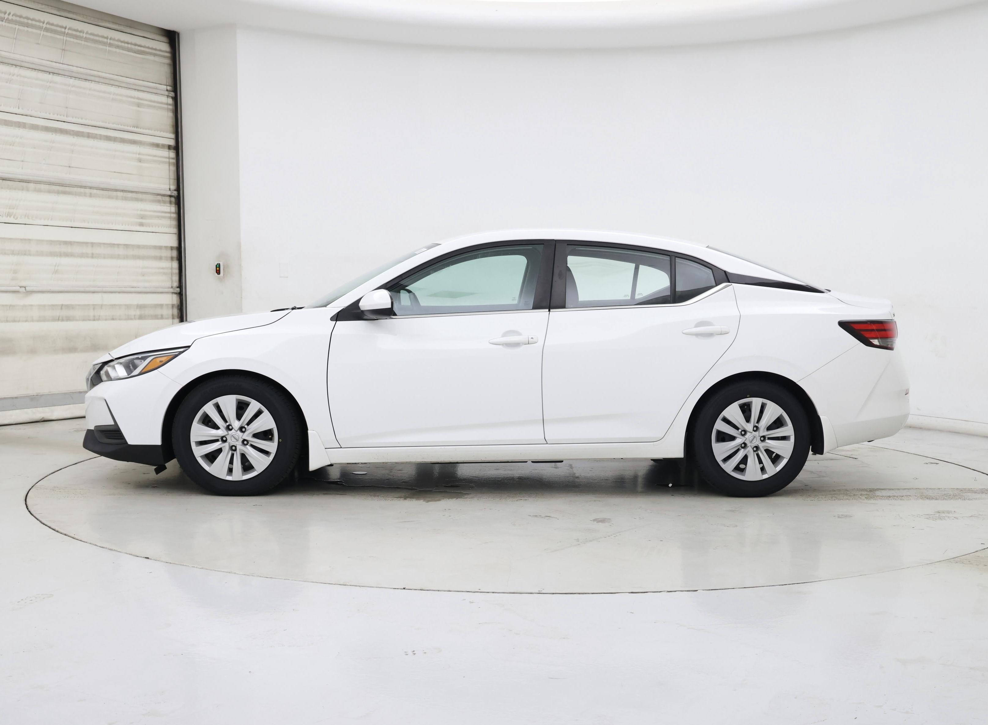 Thumbnail: 2020 Nissan Sentra - 3