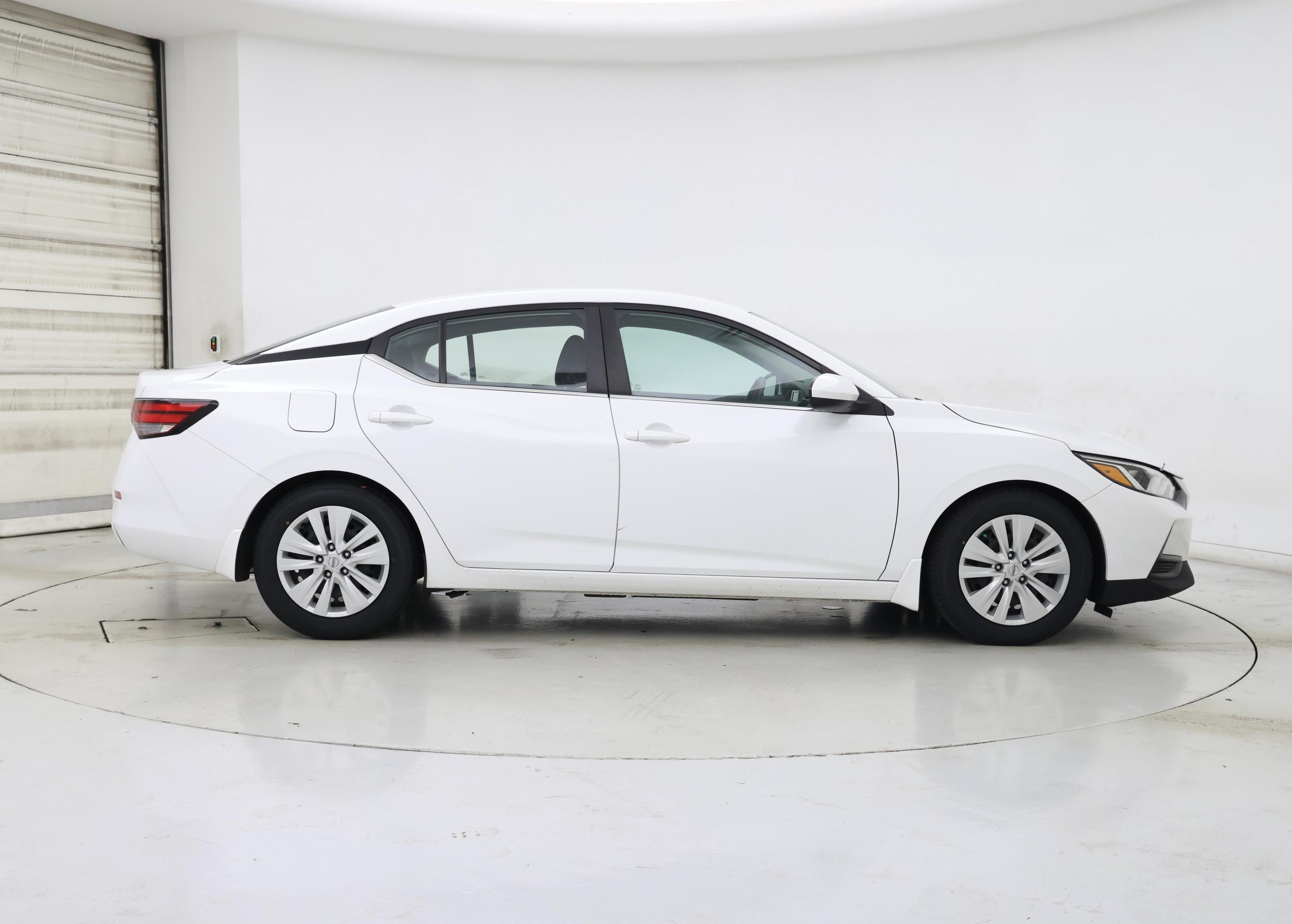 Thumbnail: 2020 Nissan Sentra - 7