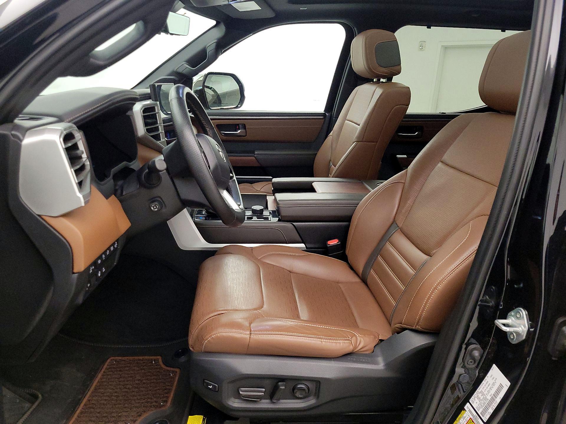 Thumbnail: 2024 Toyota Tundra - 11