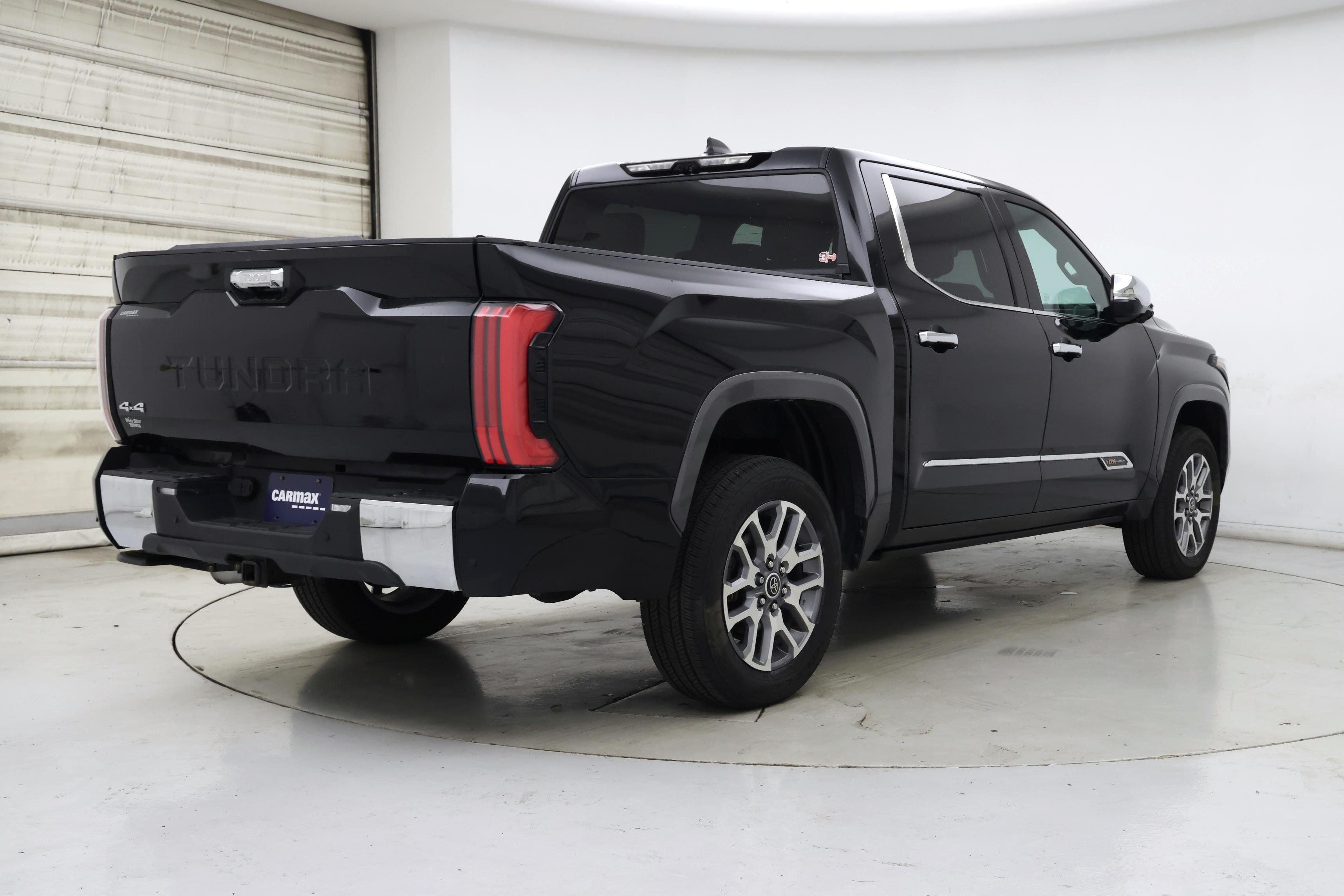 Thumbnail: 2024 Toyota Tundra - 8