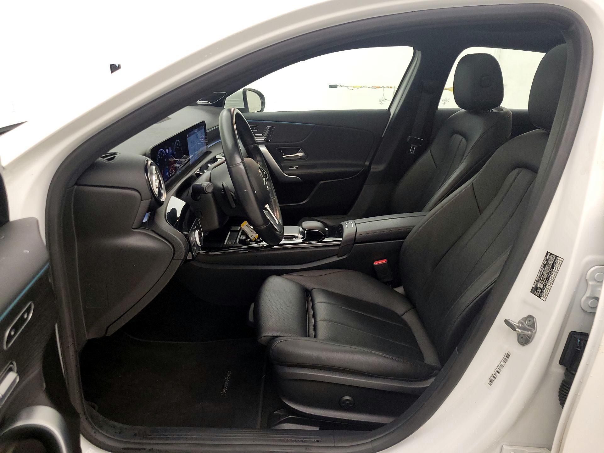 Thumbnail: 2019 Mercedes-Benz A-Class - 11