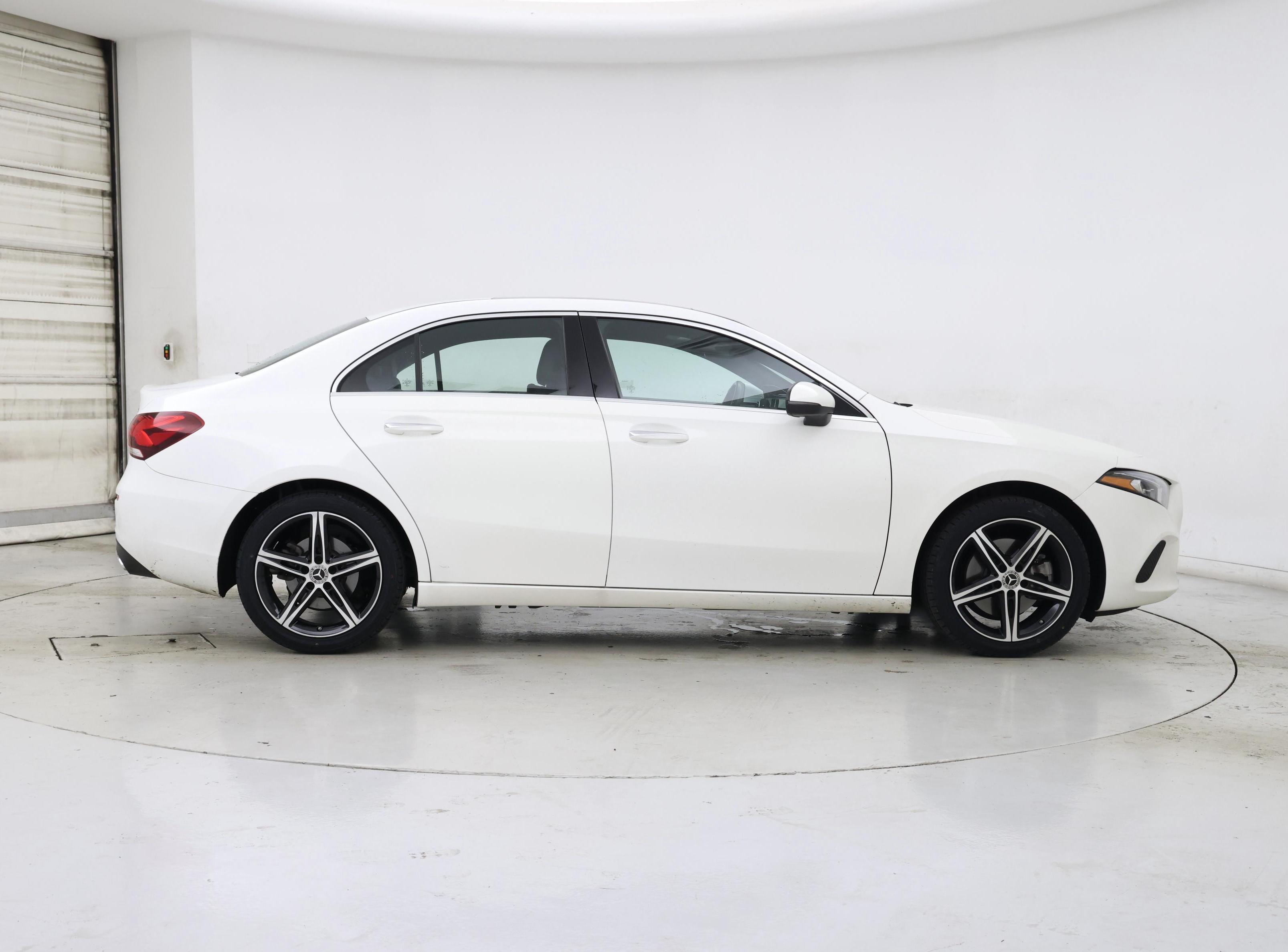 Thumbnail: 2019 Mercedes-Benz A-Class - 7