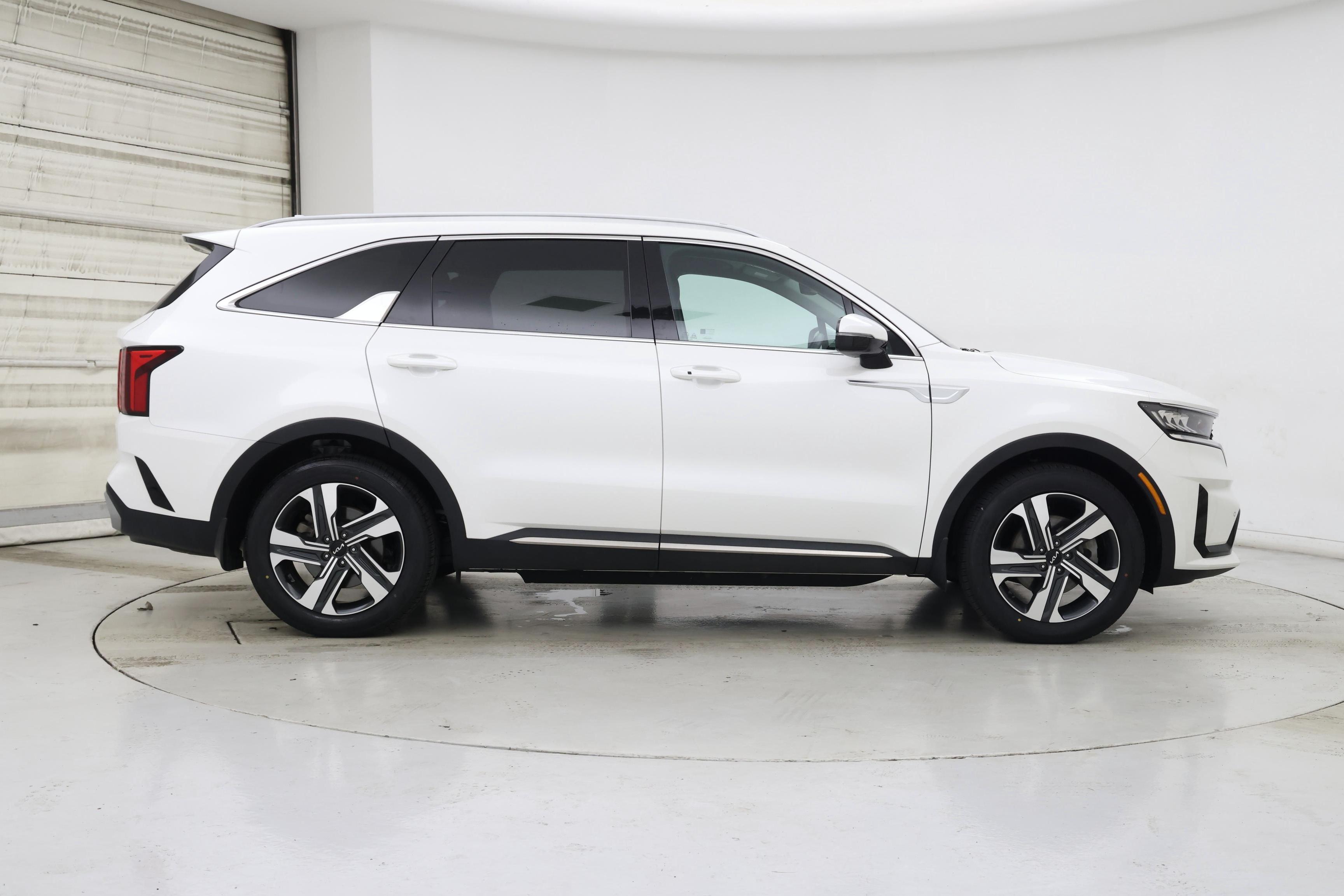 Thumbnail: 2024 Kia Sorento - 7