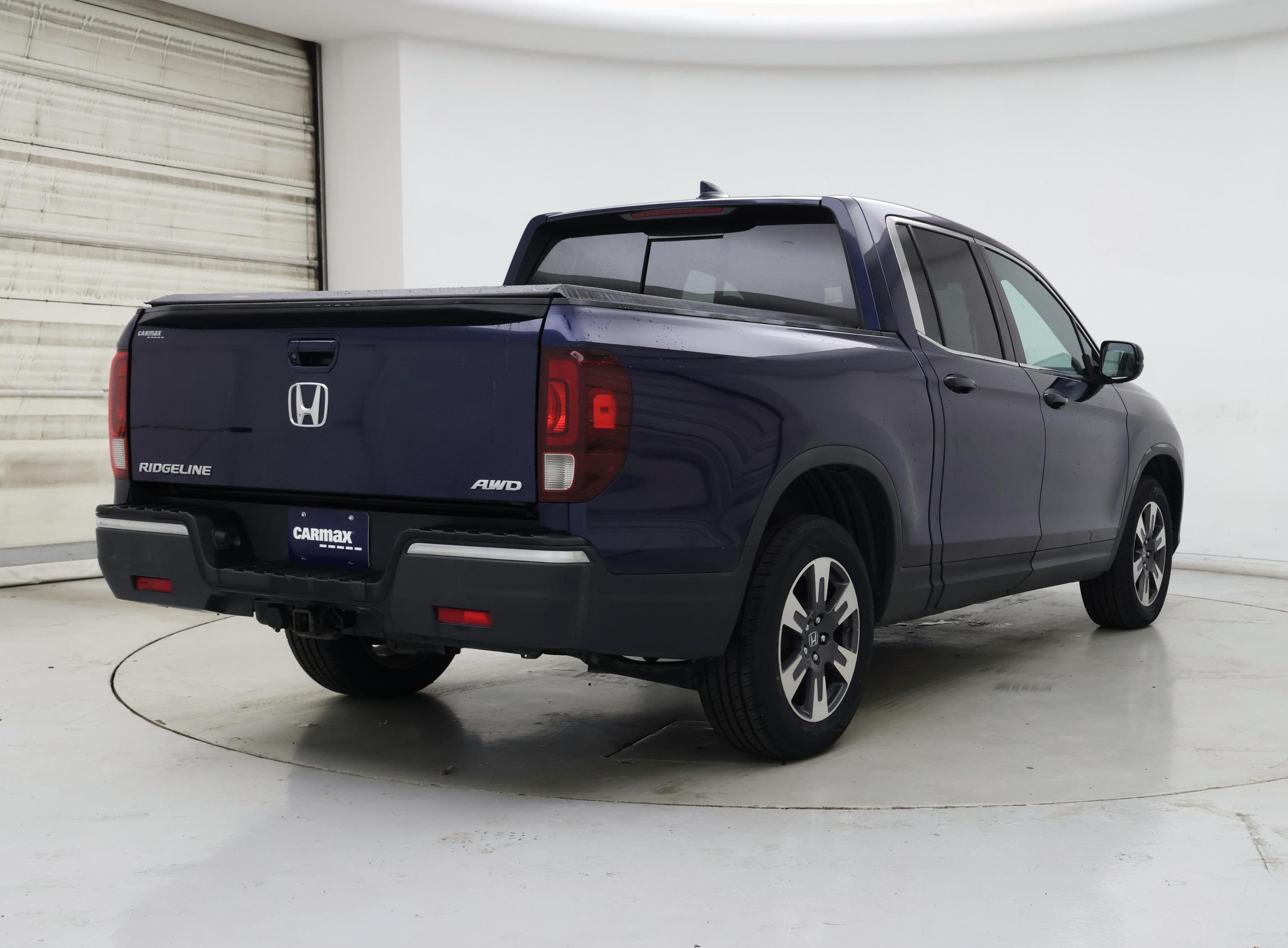 Thumbnail: 2019 Honda Ridgeline - 8