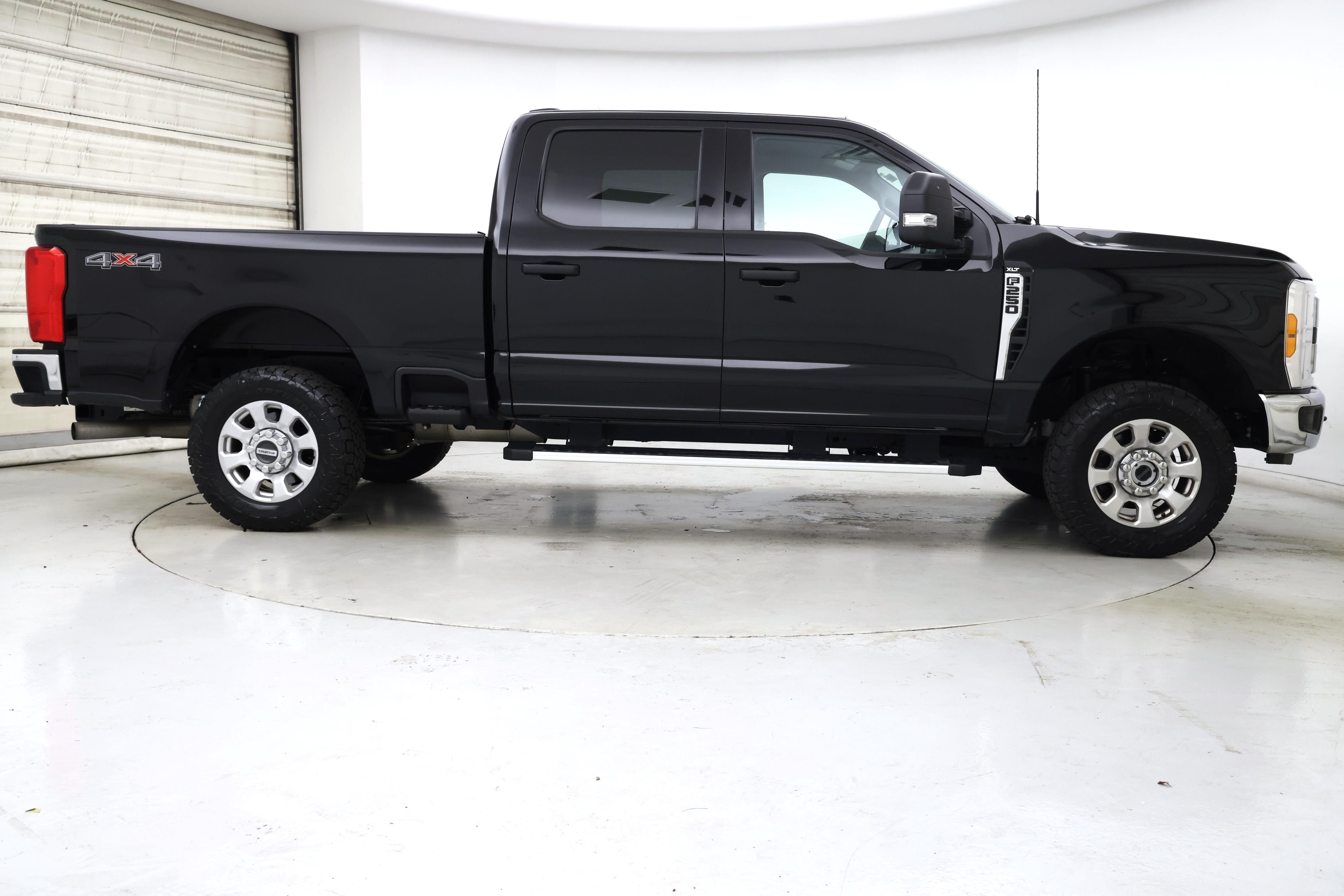 Thumbnail: 2023 Ford F-250 - 7