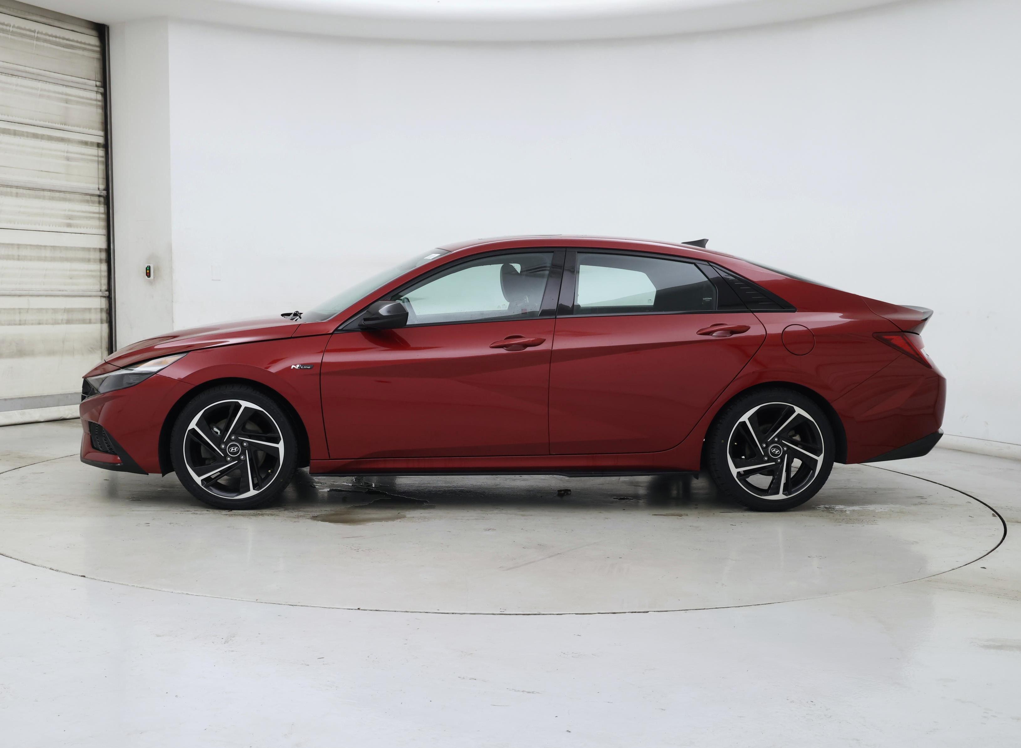 Thumbnail: 2023 Hyundai Elantra - 3