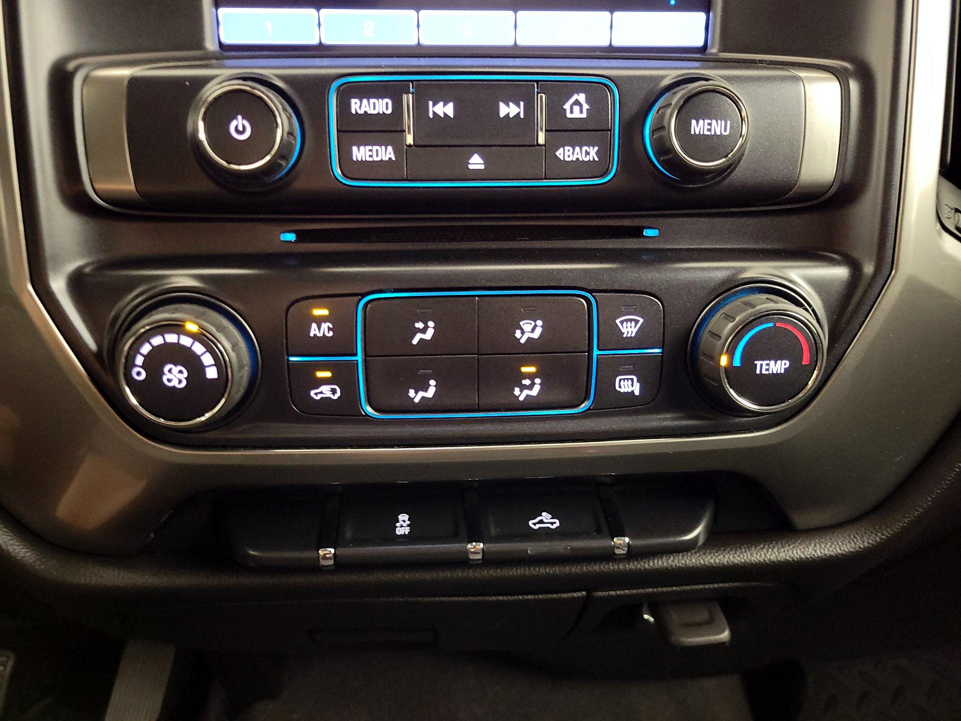 Thumbnail: 2019 Chevrolet Silverado 1500 - 16