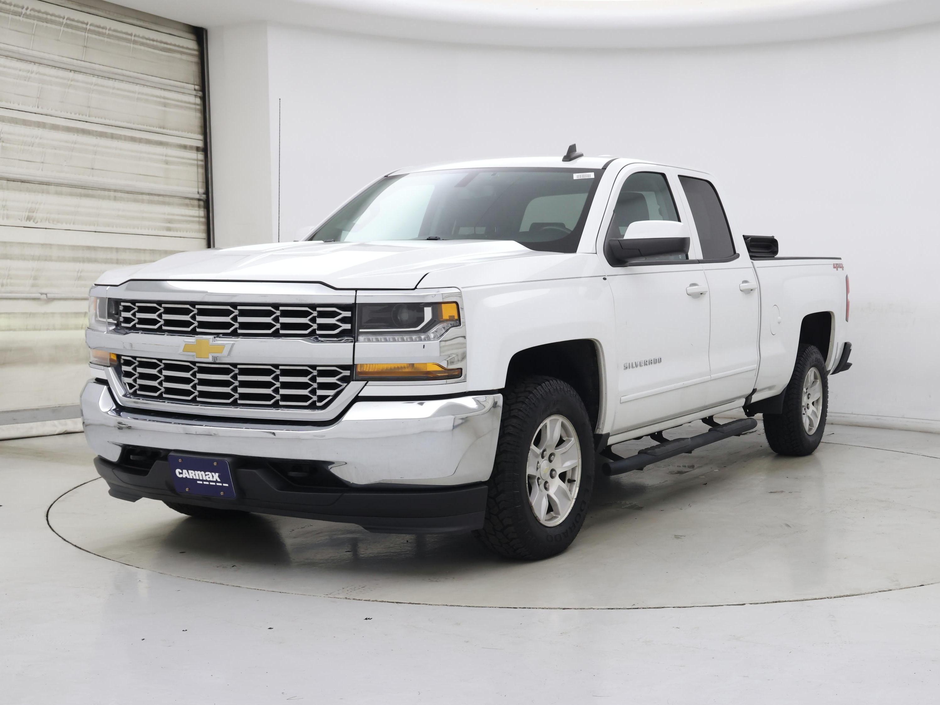Thumbnail: 2019 Chevrolet Silverado 1500 - 4
