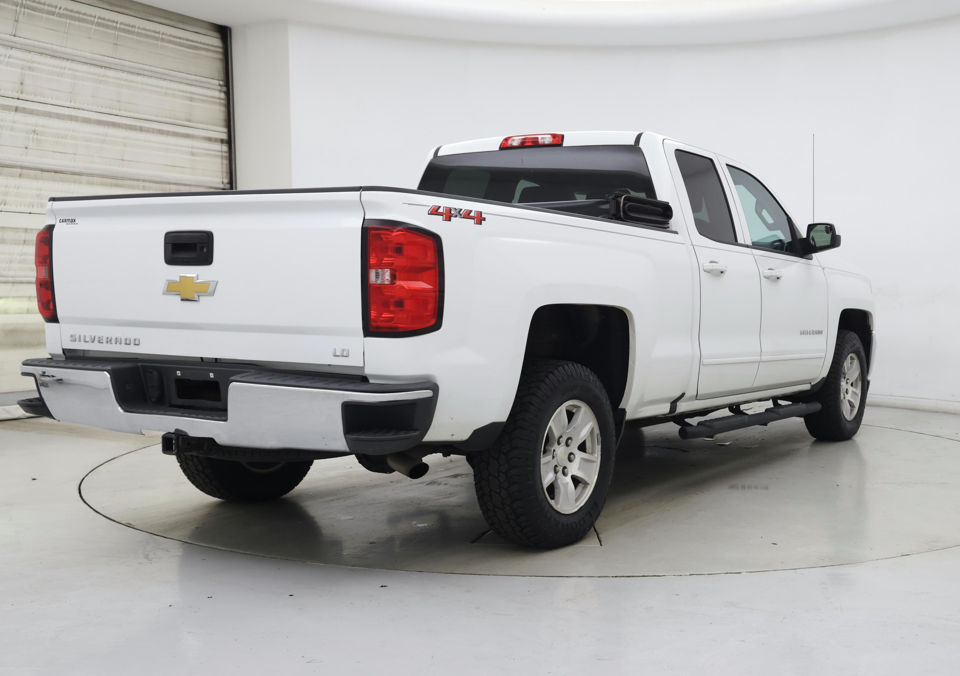 Thumbnail: 2019 Chevrolet Silverado 1500 - 8
