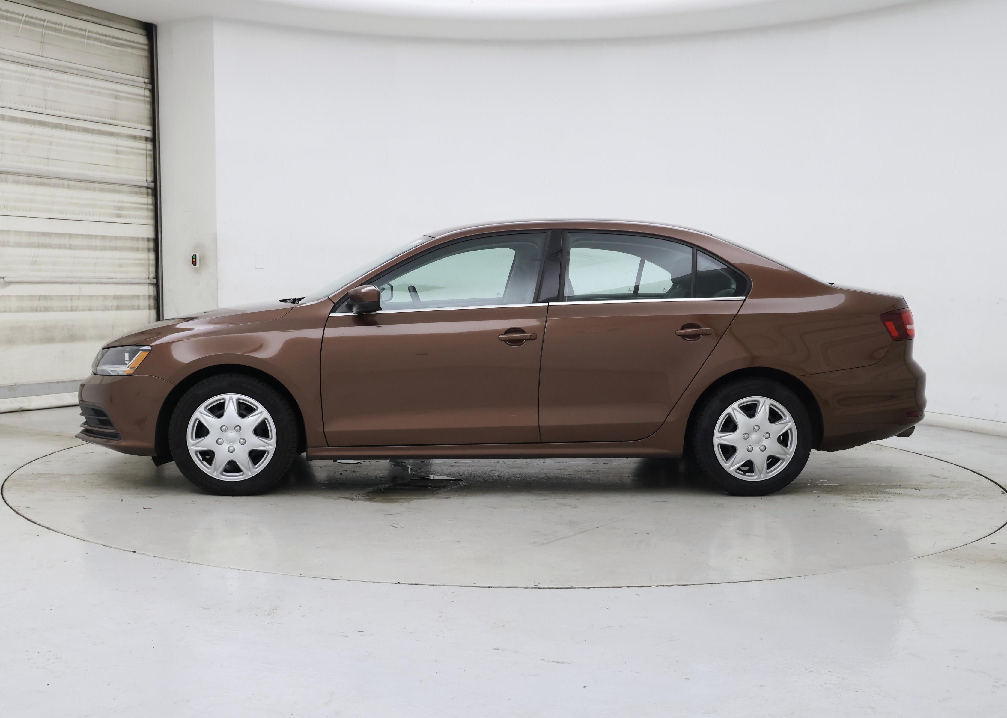 Thumbnail: 2017 Volkswagen Jetta - 3