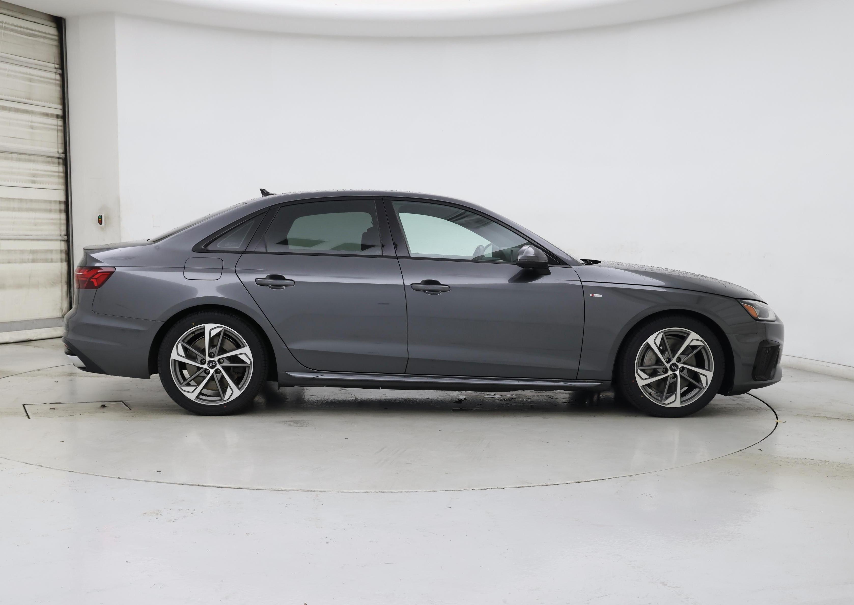 Thumbnail: 2021 Audi A4 - 7