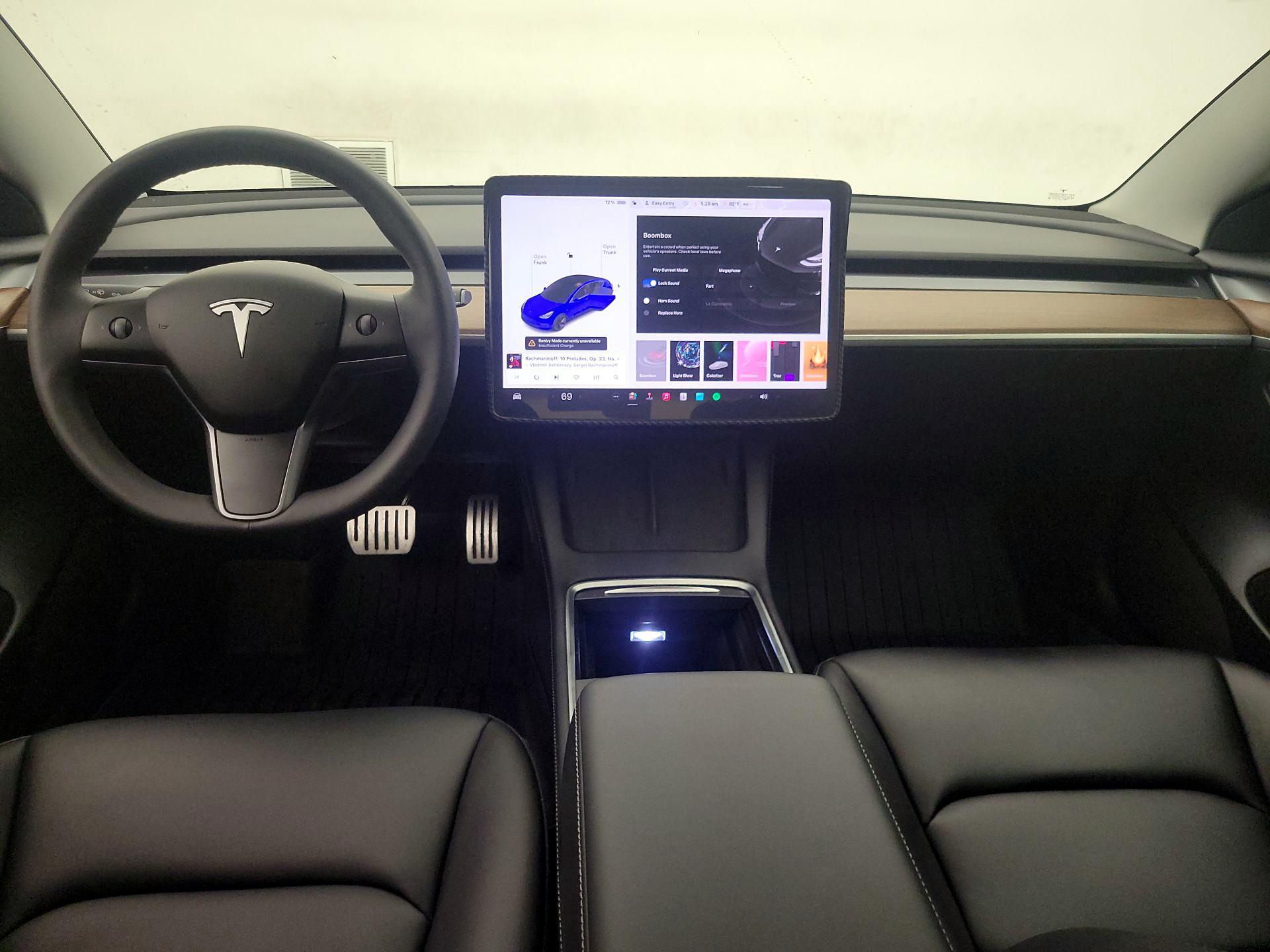 Thumbnail: 2022 Tesla Model 3 - 9