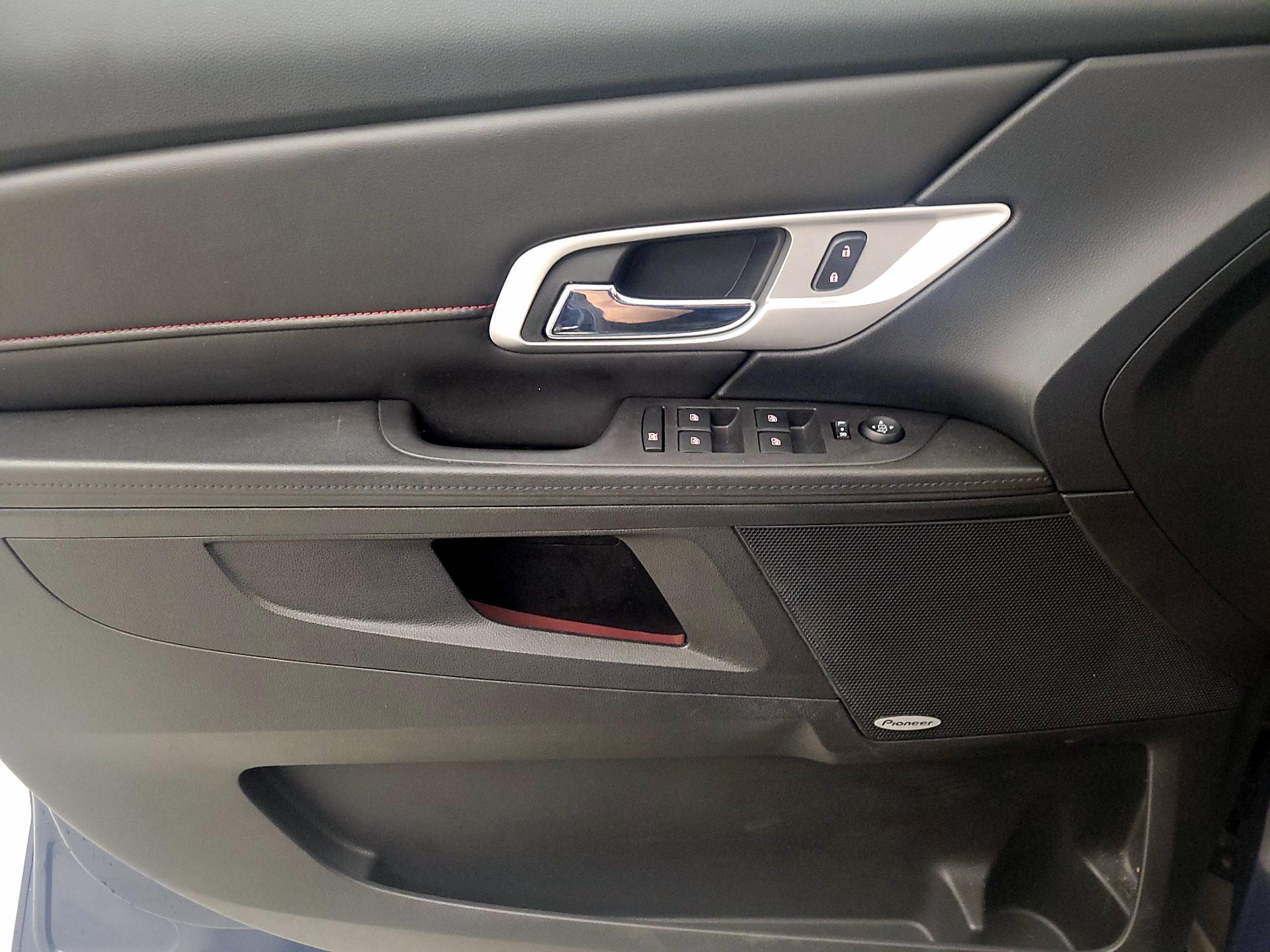 Thumbnail: 2017 GMC Terrain - 12