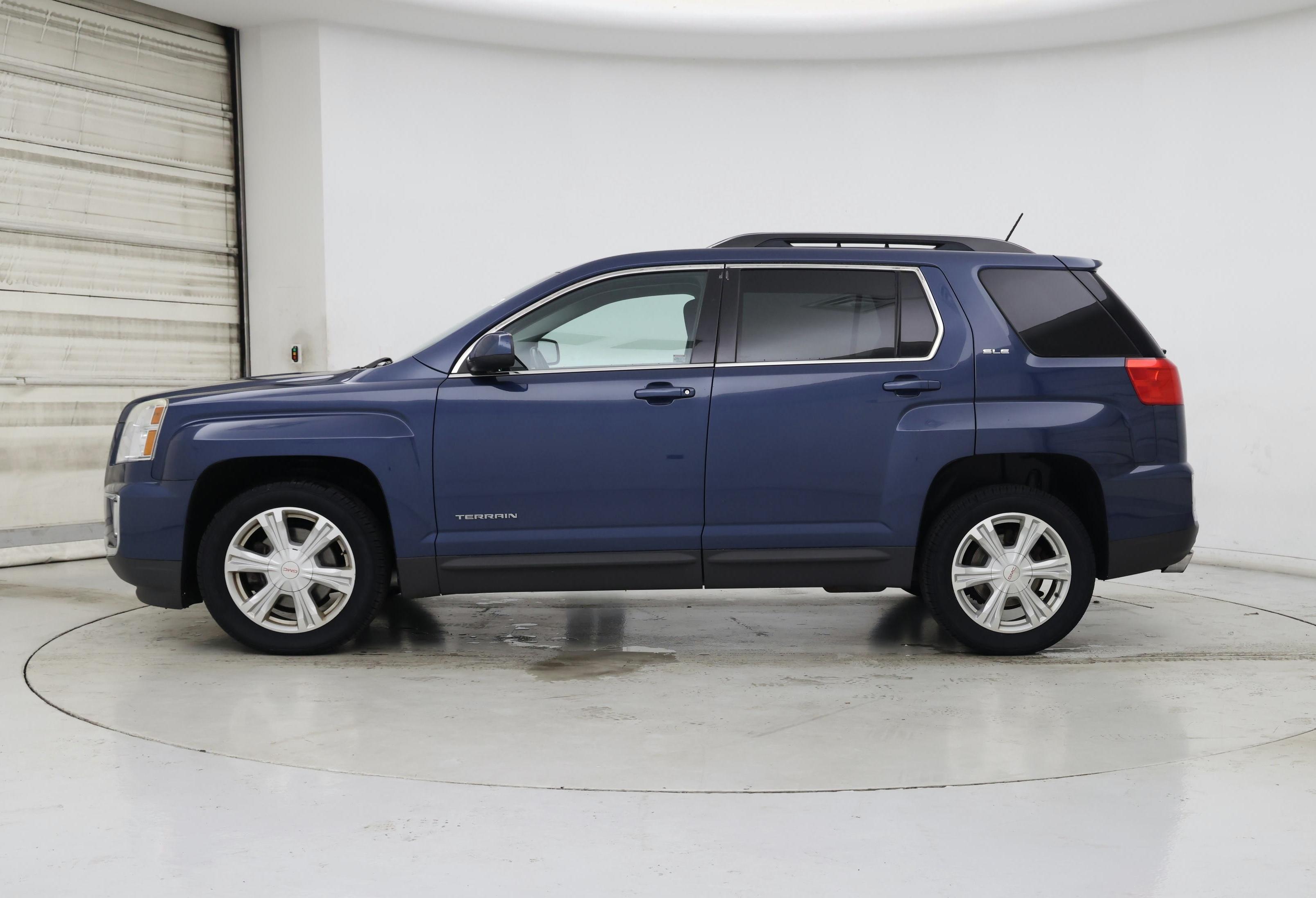 Thumbnail: 2017 GMC Terrain - 3