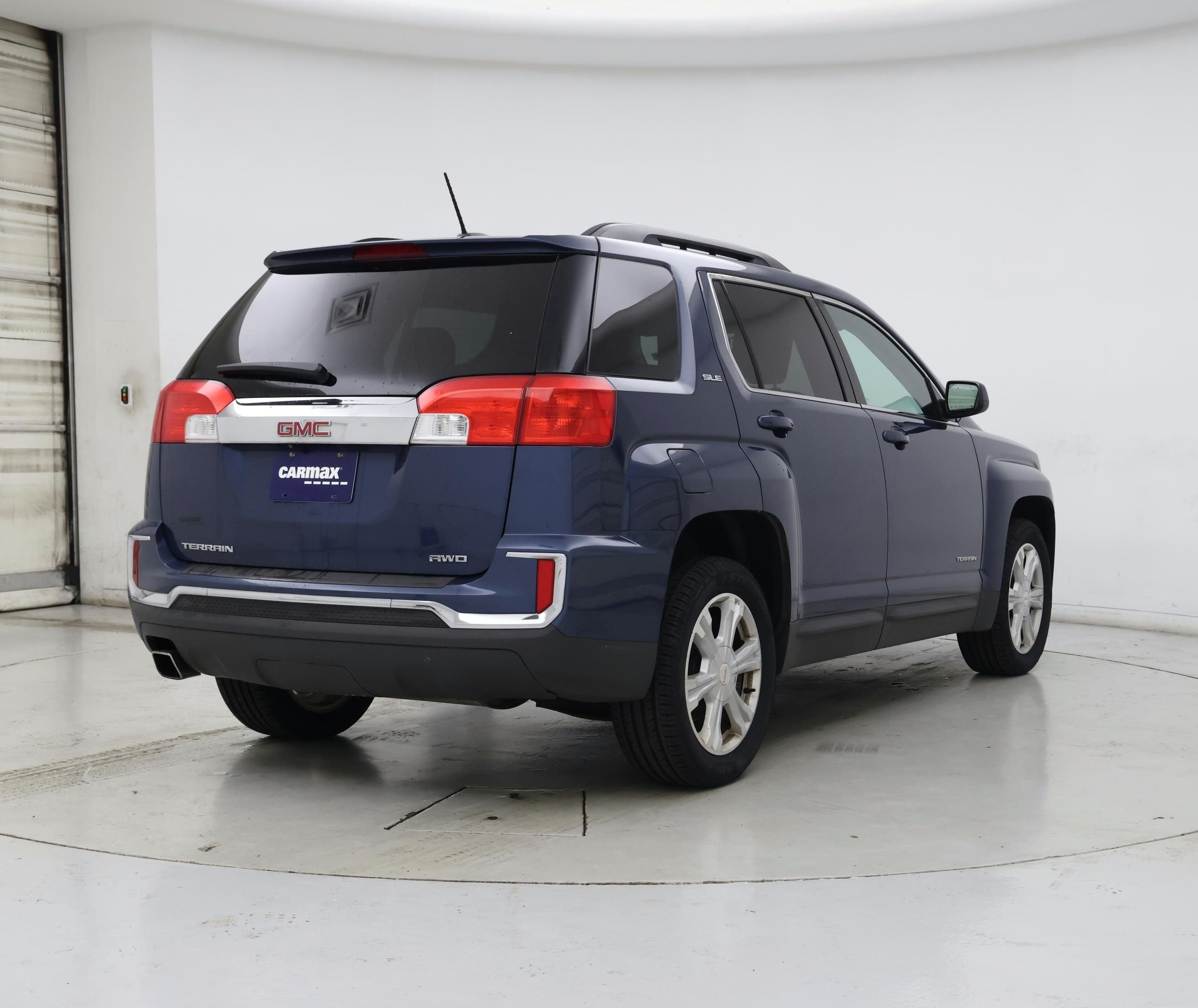 Thumbnail: 2017 GMC Terrain - 8