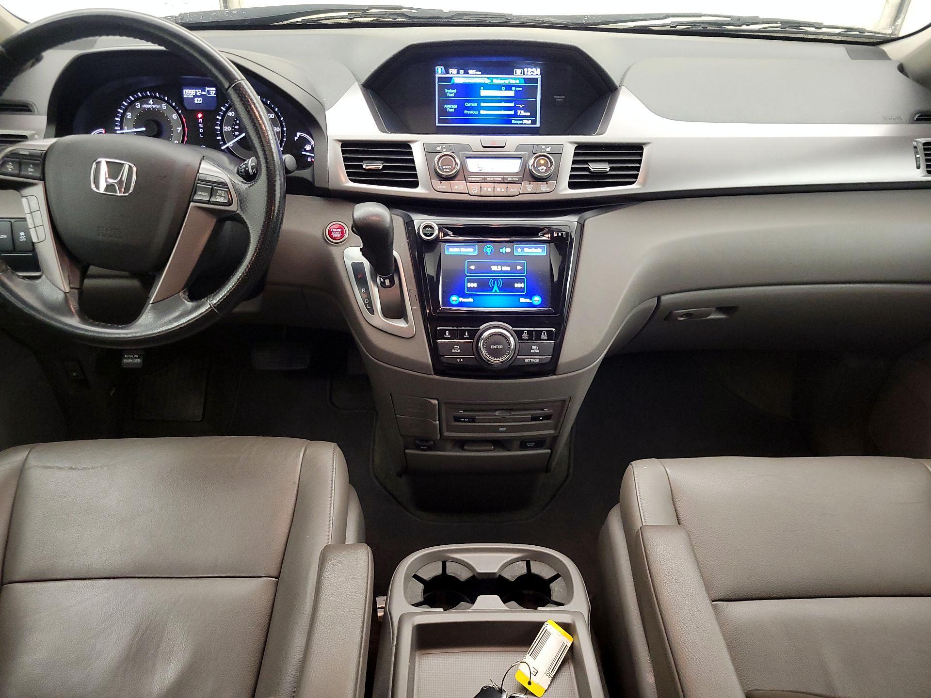 Thumbnail: 2015 Honda Odyssey - 9