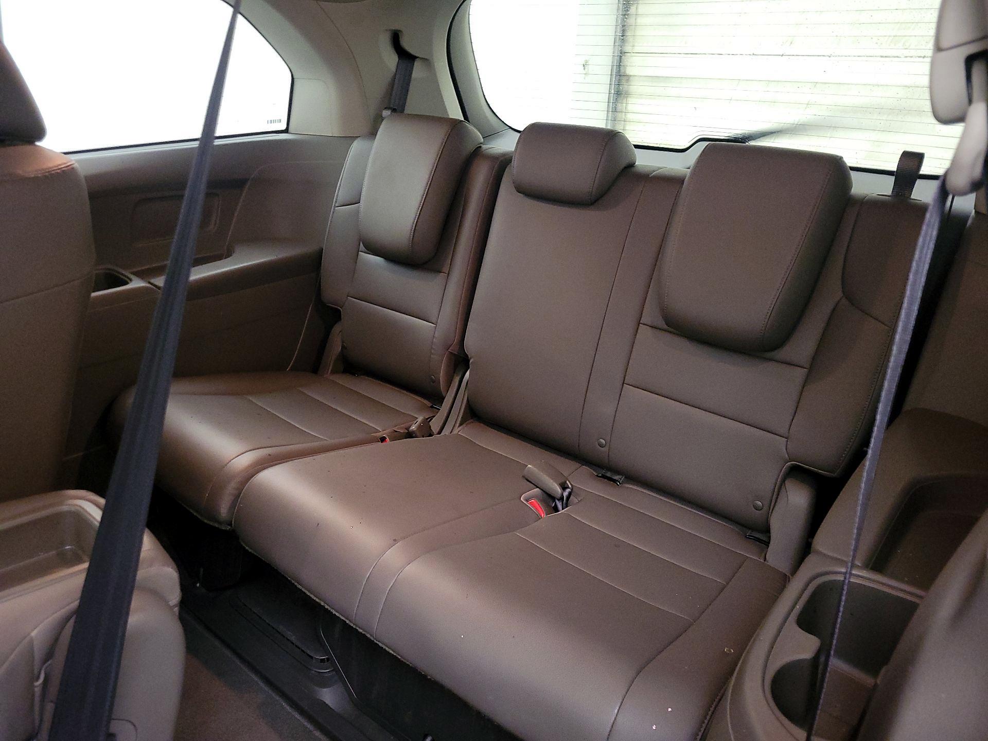 Thumbnail: 2015 Honda Odyssey - 20