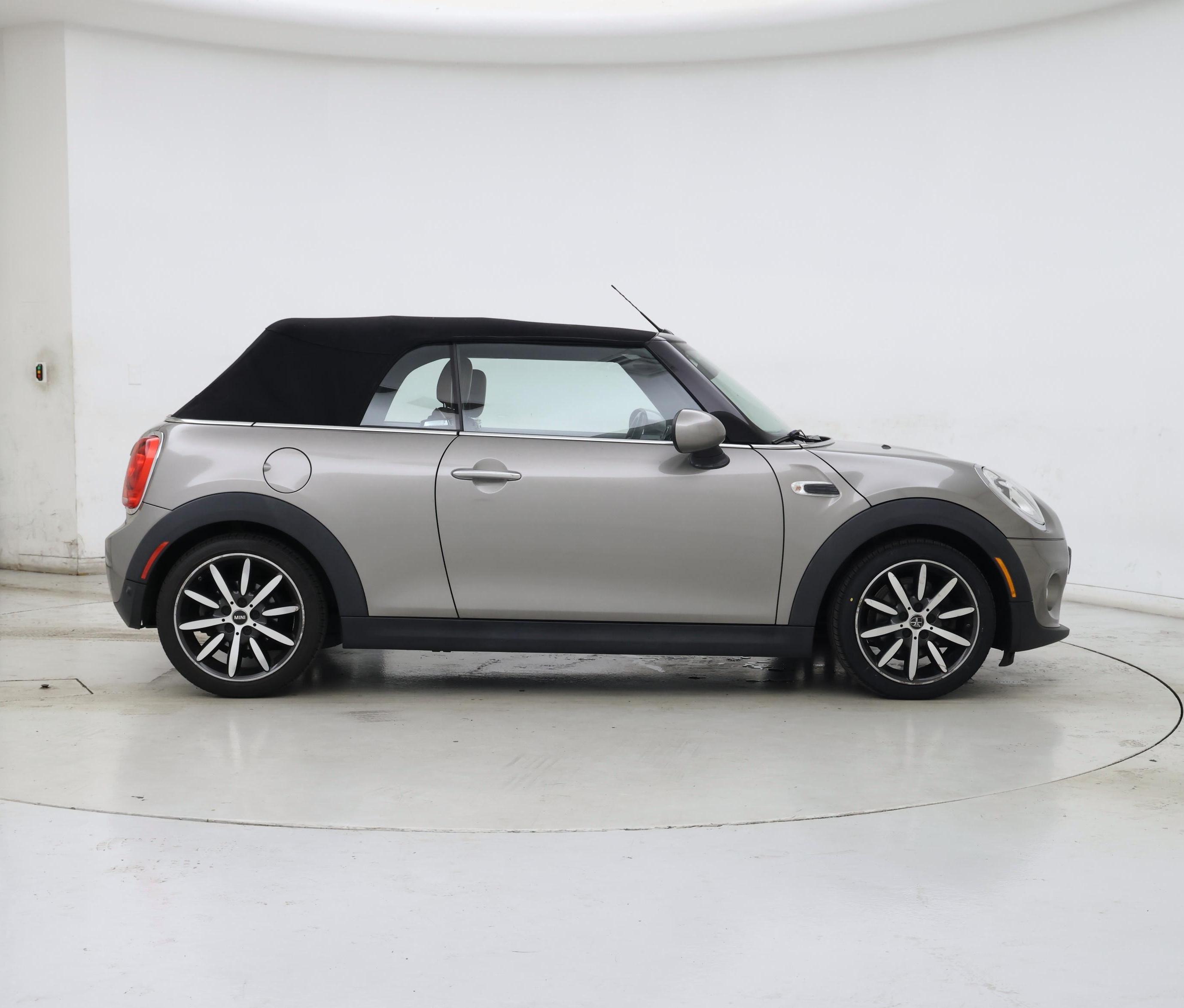 Thumbnail: 2017 MINI Cooper - 7