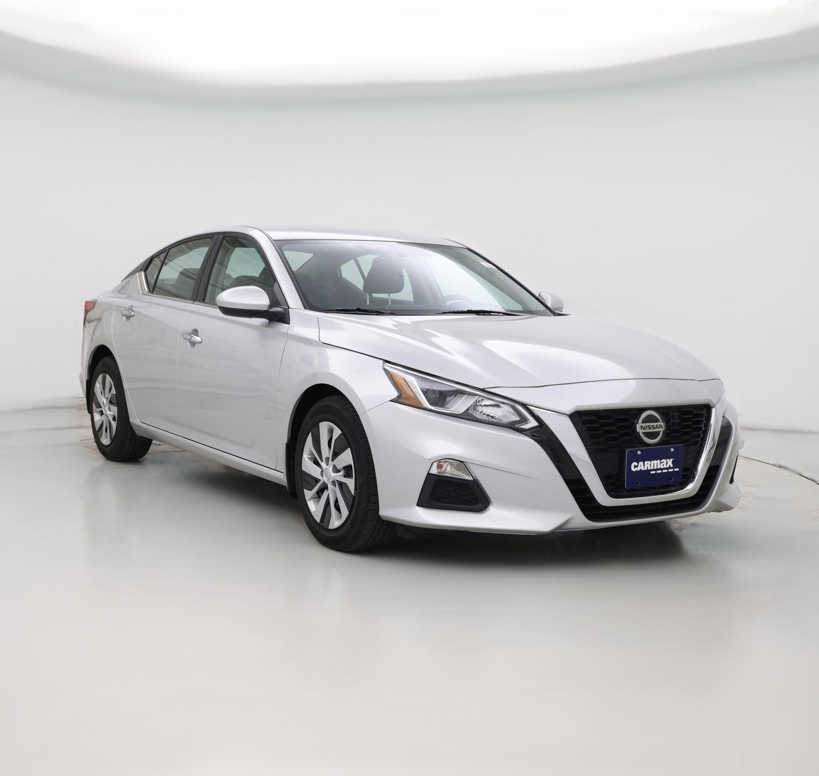 Thumbnail: 2020 Nissan Altima - 1