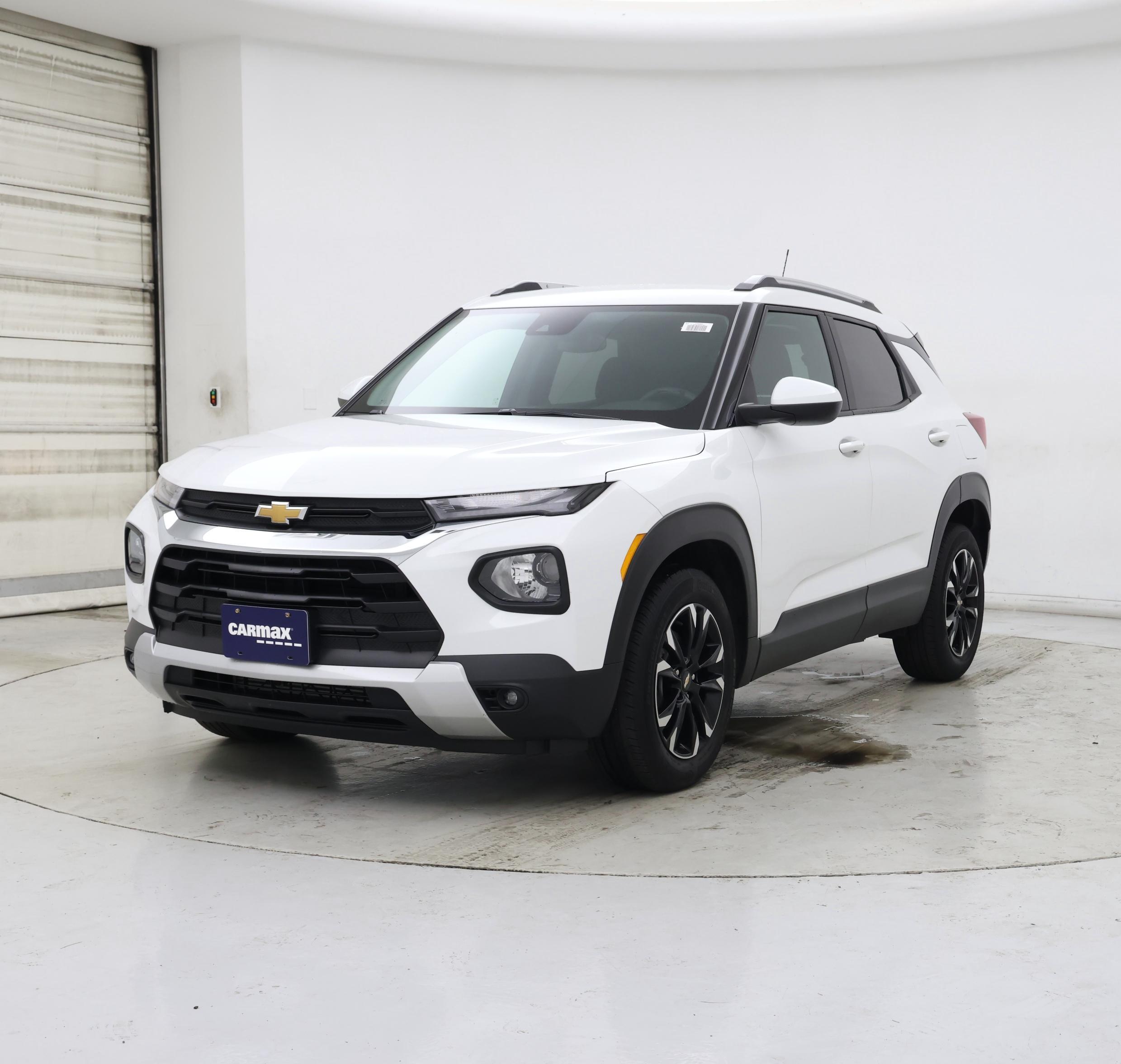 Thumbnail: 2023 Chevrolet TrailBlazer - 4
