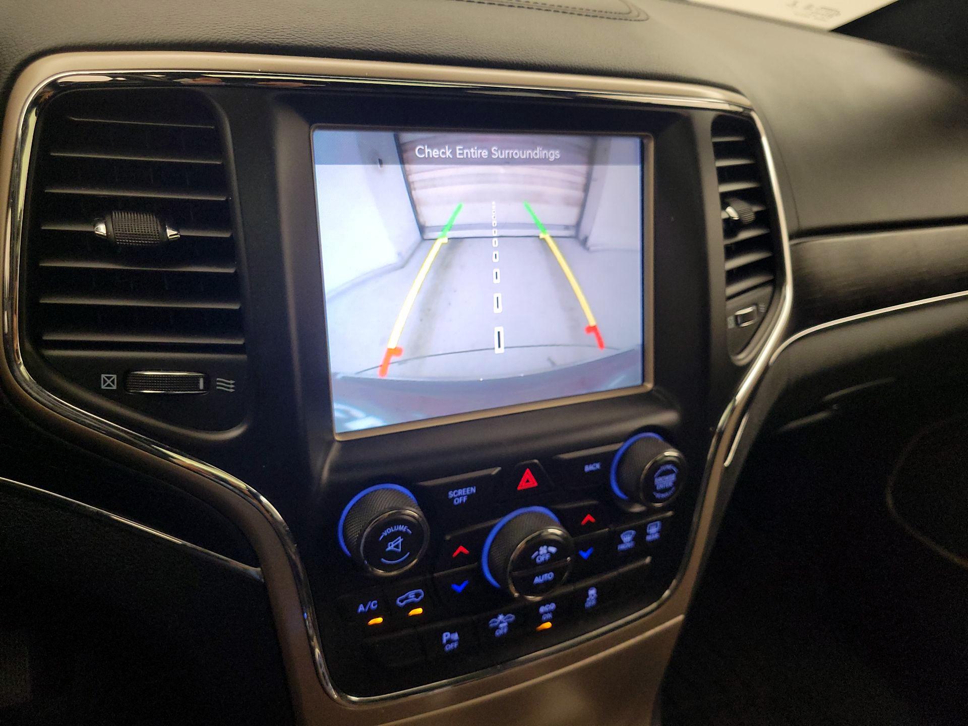 Thumbnail: 2014 Jeep Grand Cherokee - 15