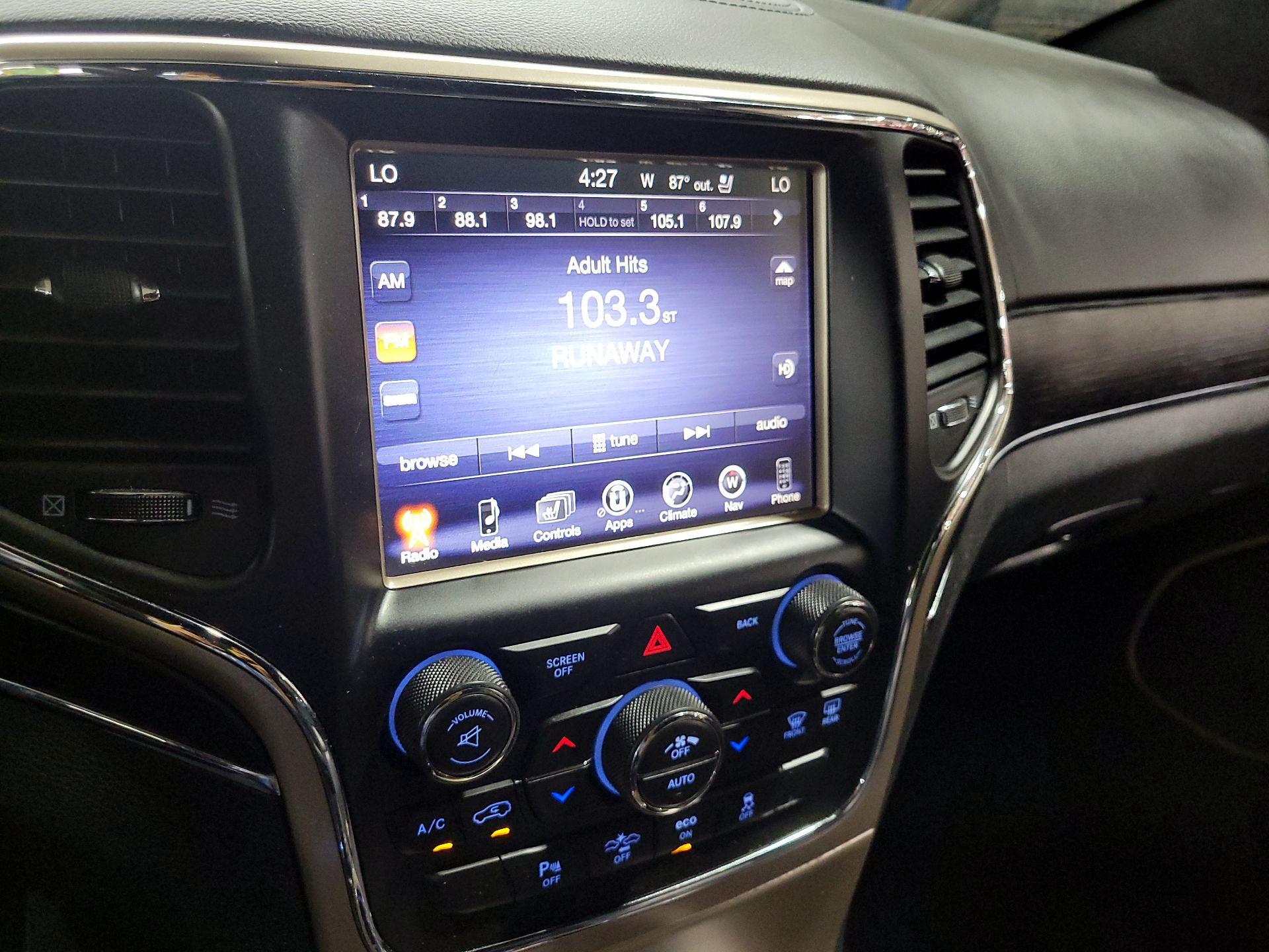 Thumbnail: 2014 Jeep Grand Cherokee - 16