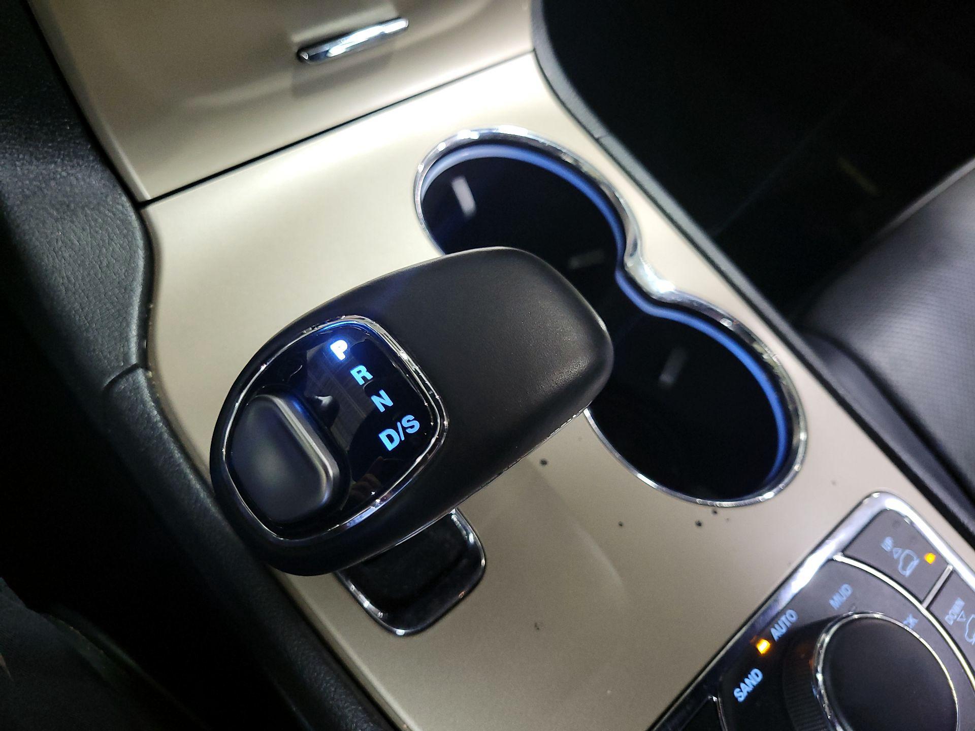 Thumbnail: 2014 Jeep Grand Cherokee - 18