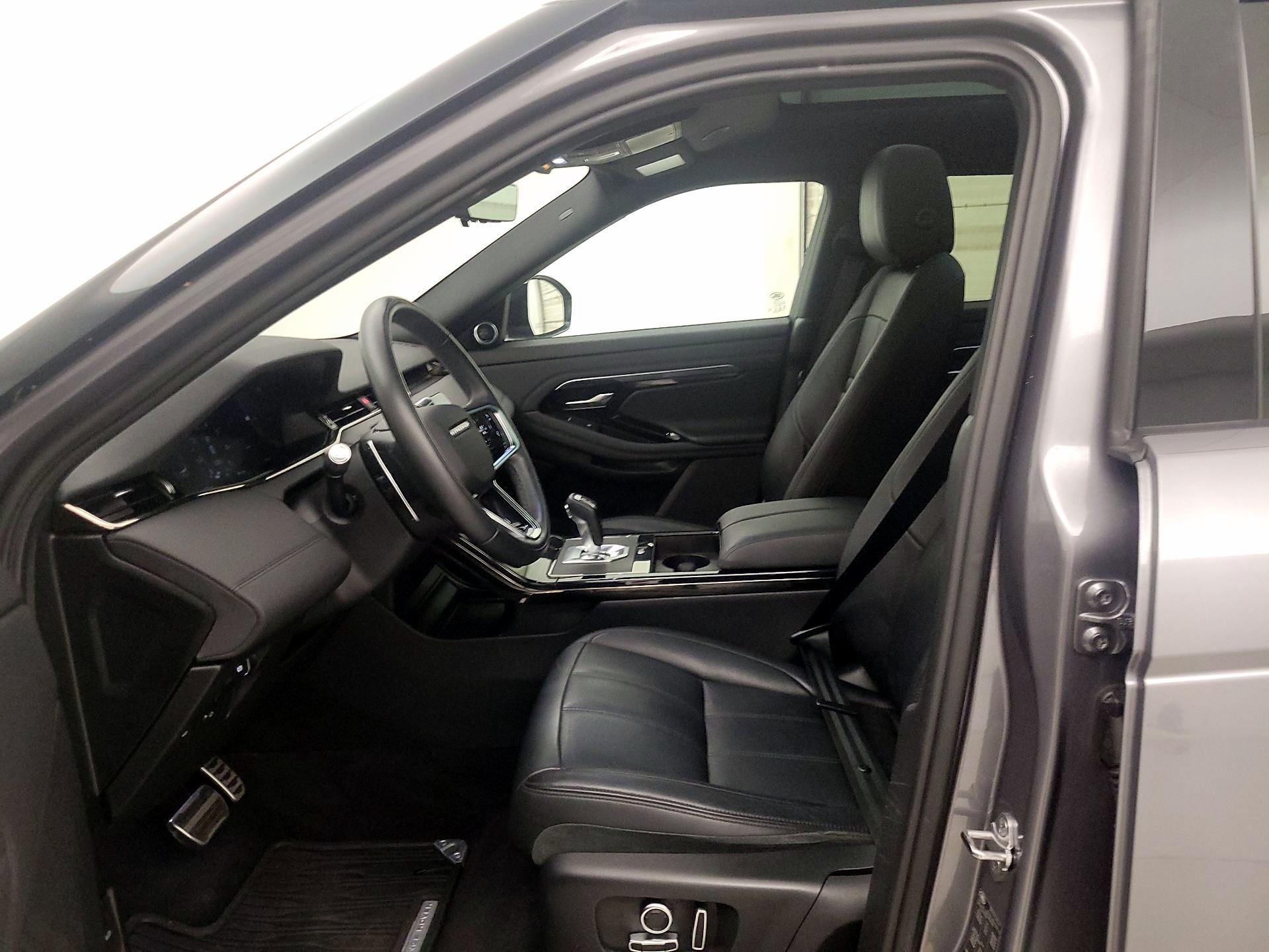 Thumbnail: 2021 Land Rover Range Rover Evoque - 11