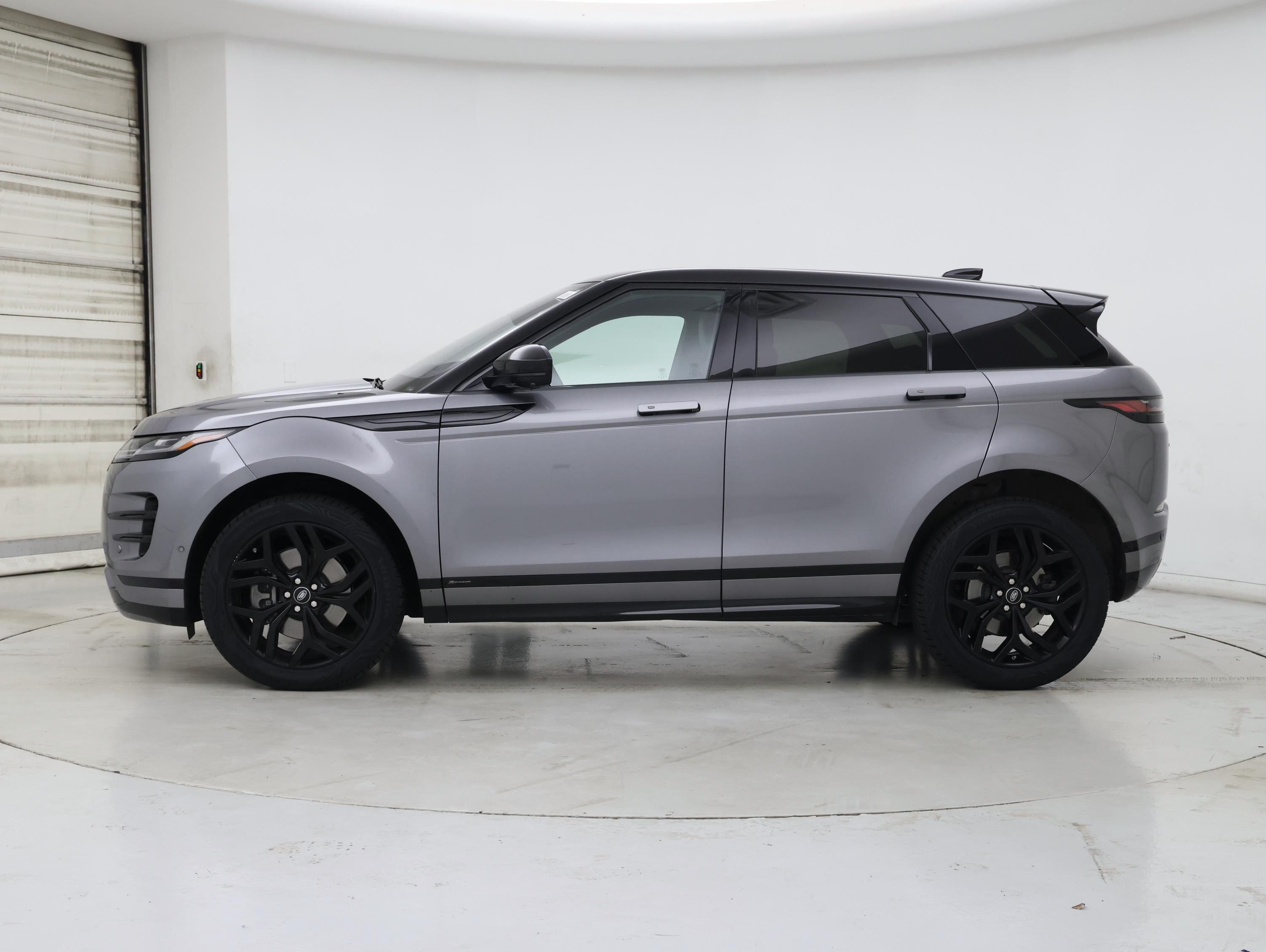 Thumbnail: 2021 Land Rover Range Rover Evoque - 3