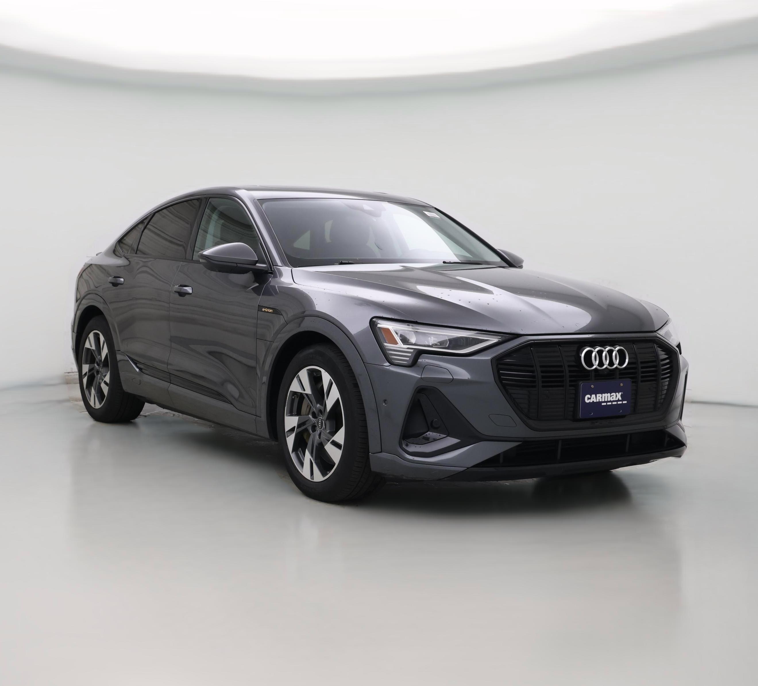 Thumbnail: 2022 Audi e-tron S - 1