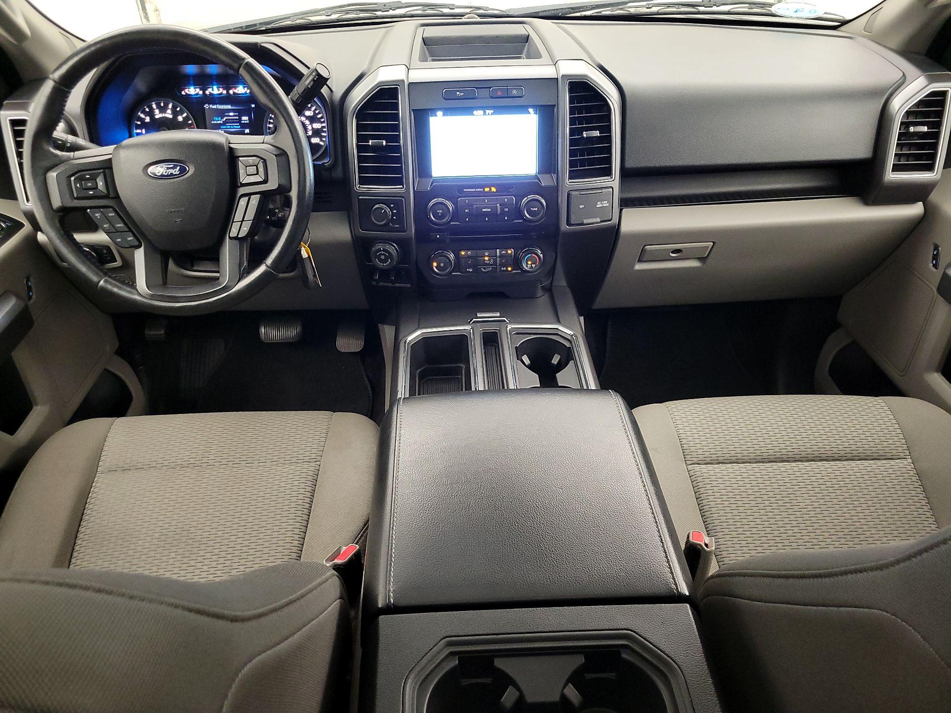 Thumbnail: 2017 Ford F-150 - 9
