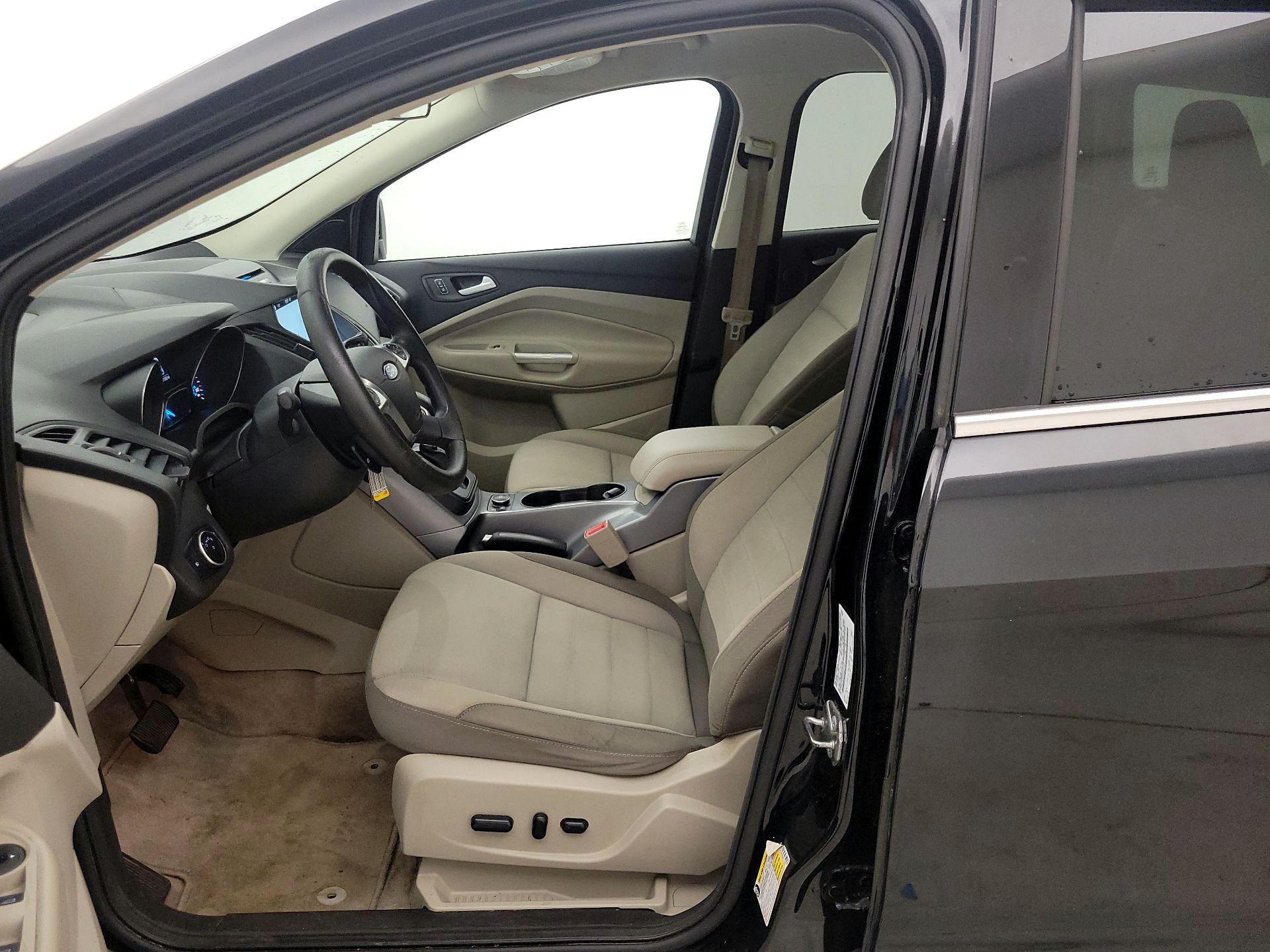 Thumbnail: 2016 Ford Escape - 11