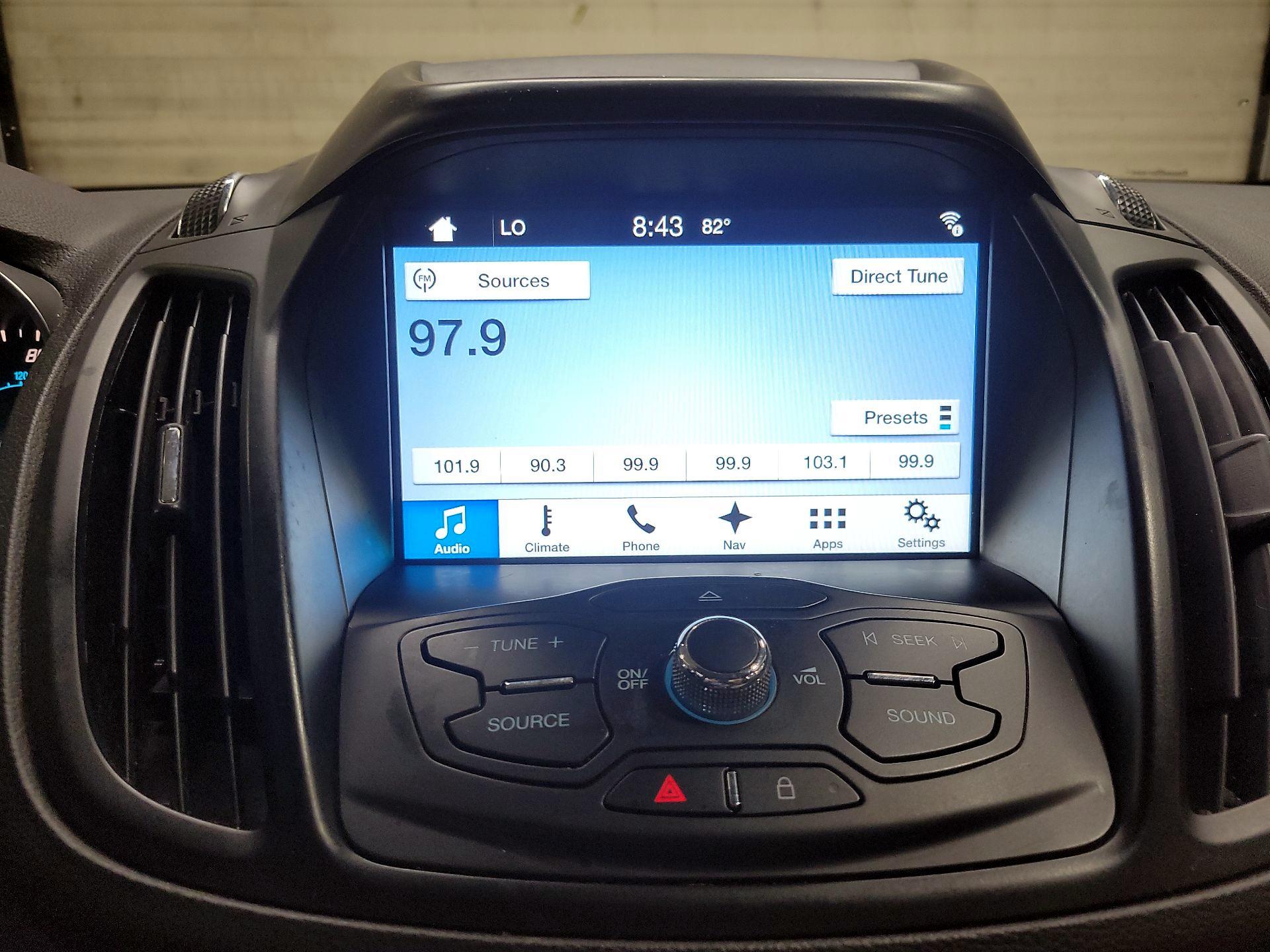 Thumbnail: 2016 Ford Escape - 15