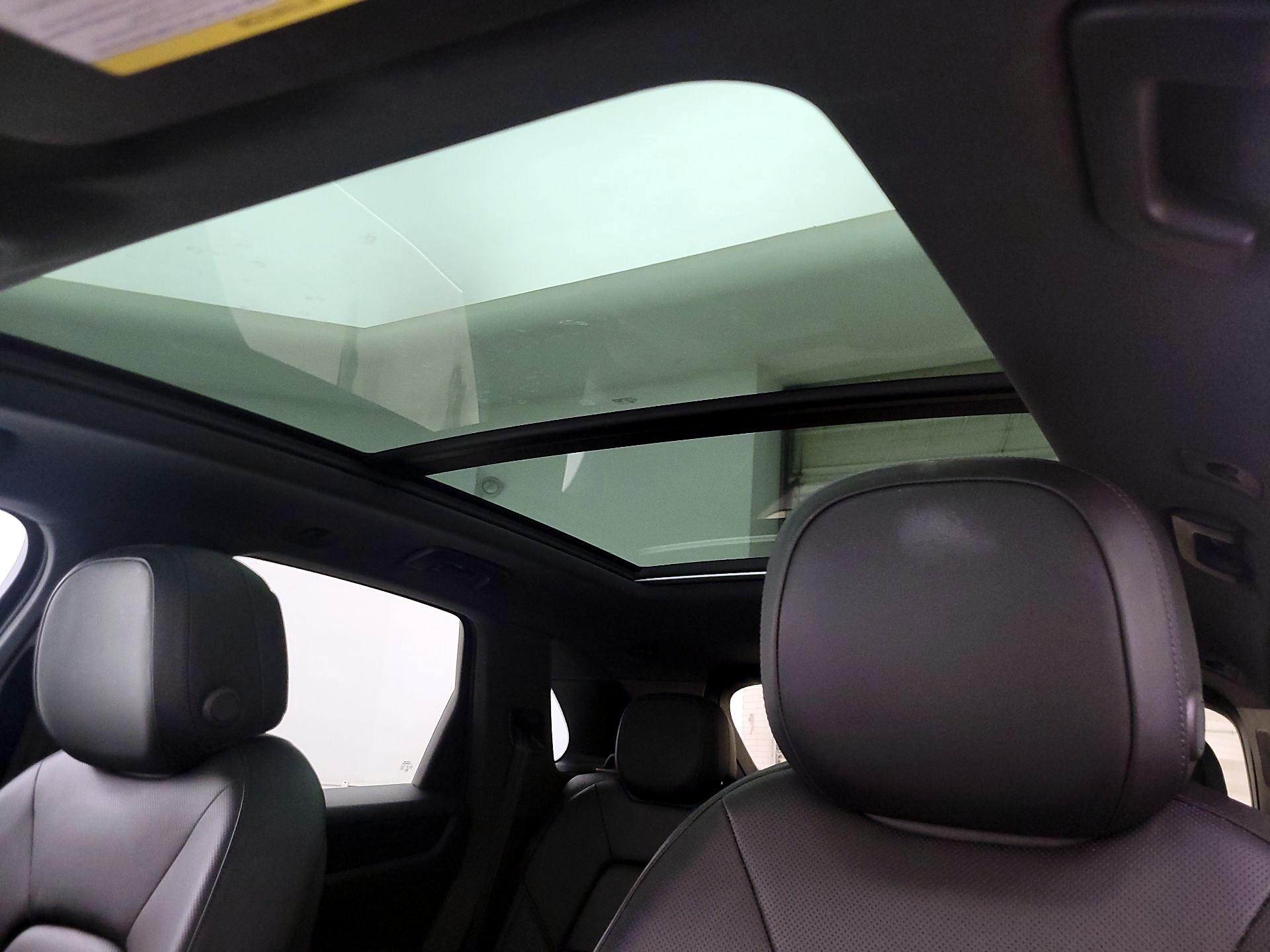 Thumbnail: 2021 Porsche Cayenne - 19