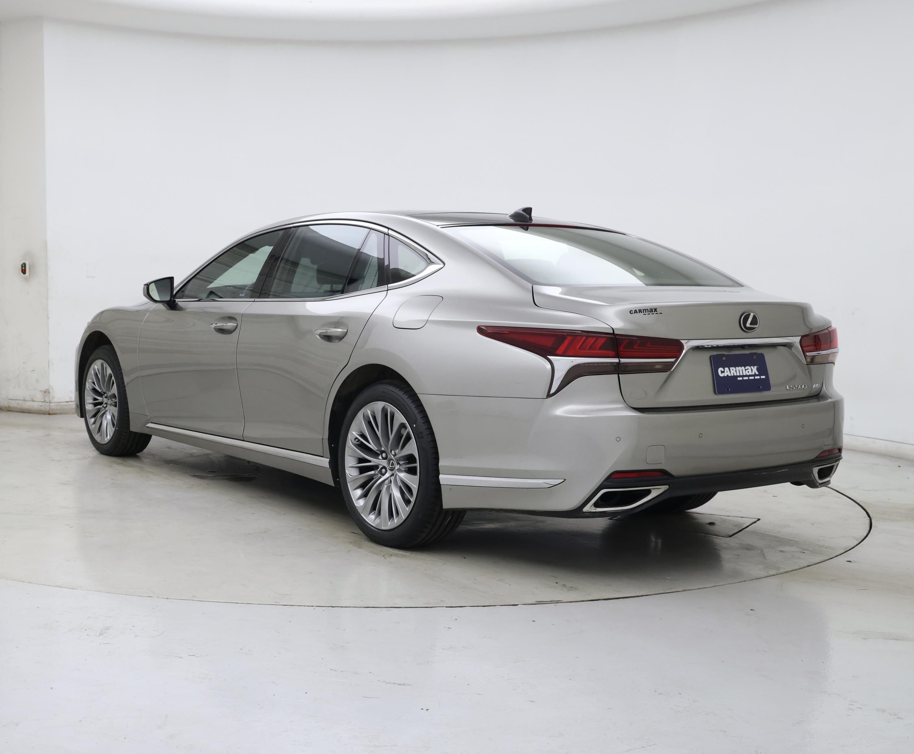 Thumbnail: 2018 Lexus LS - 2