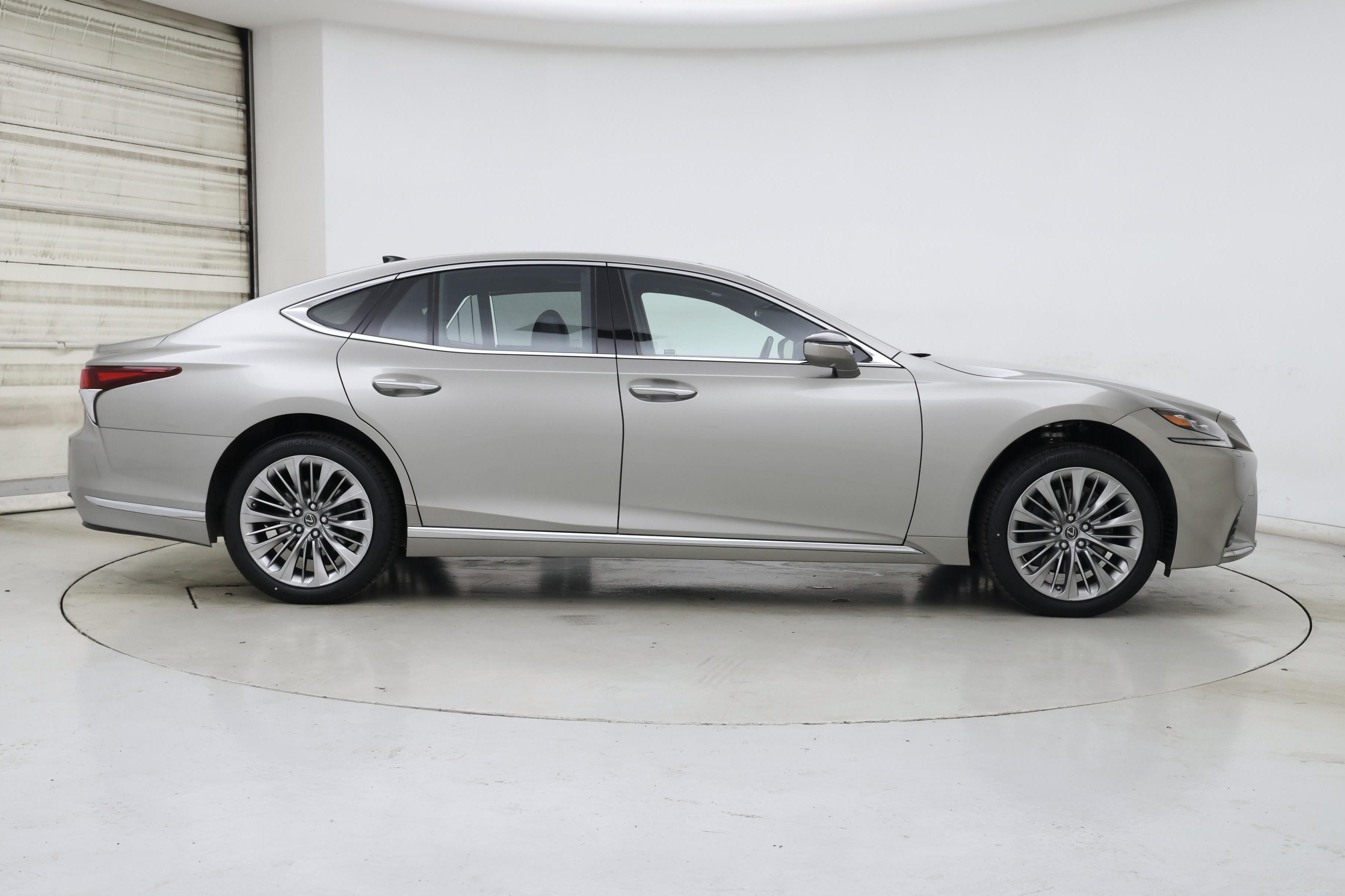Thumbnail: 2018 Lexus LS - 7