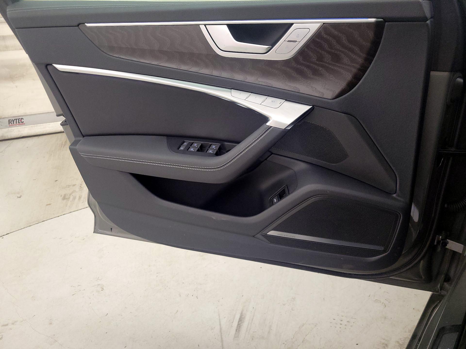 Thumbnail: 2023 Audi A6 - 12