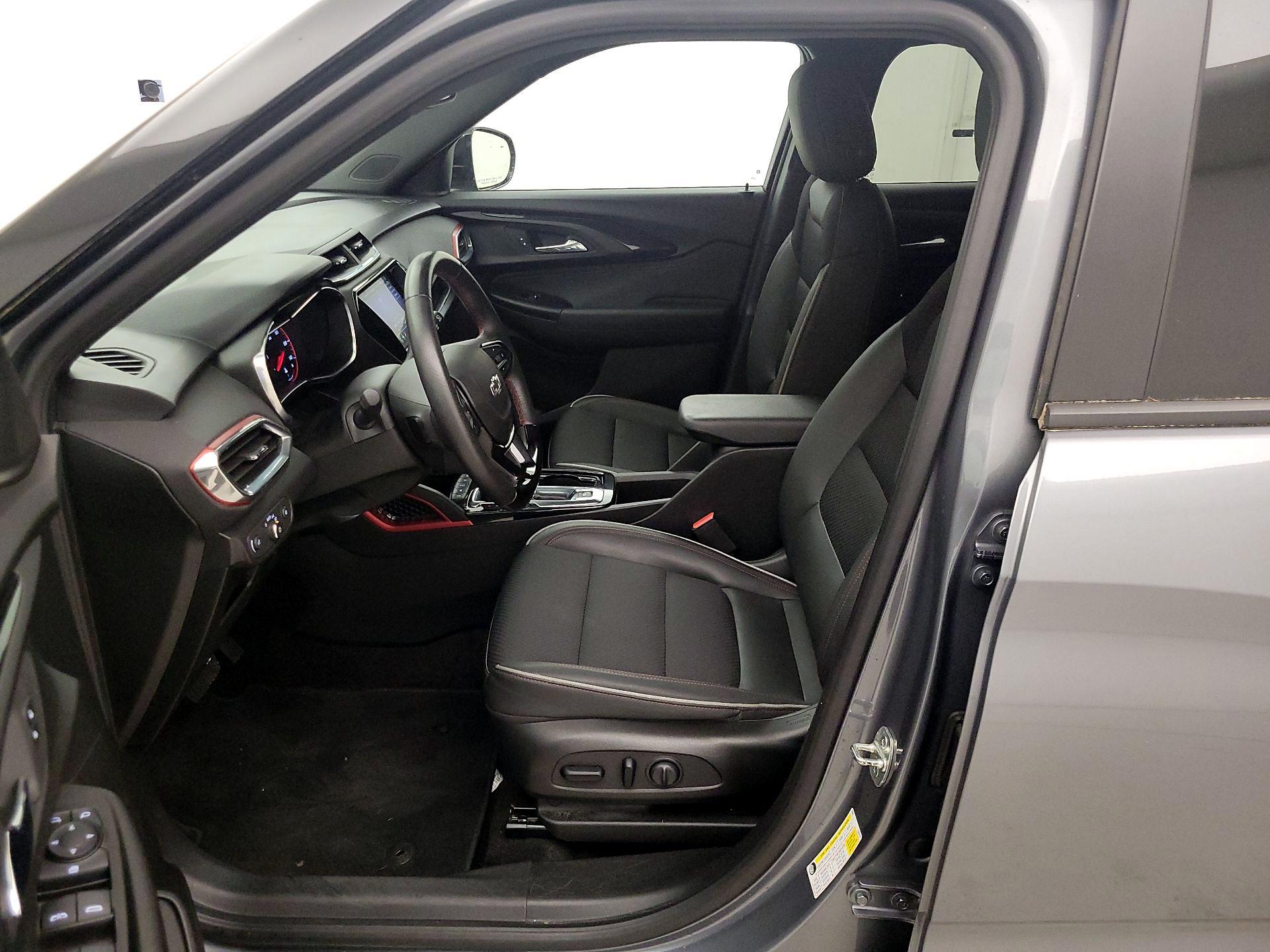 Thumbnail: 2021 Chevrolet TrailBlazer - 11