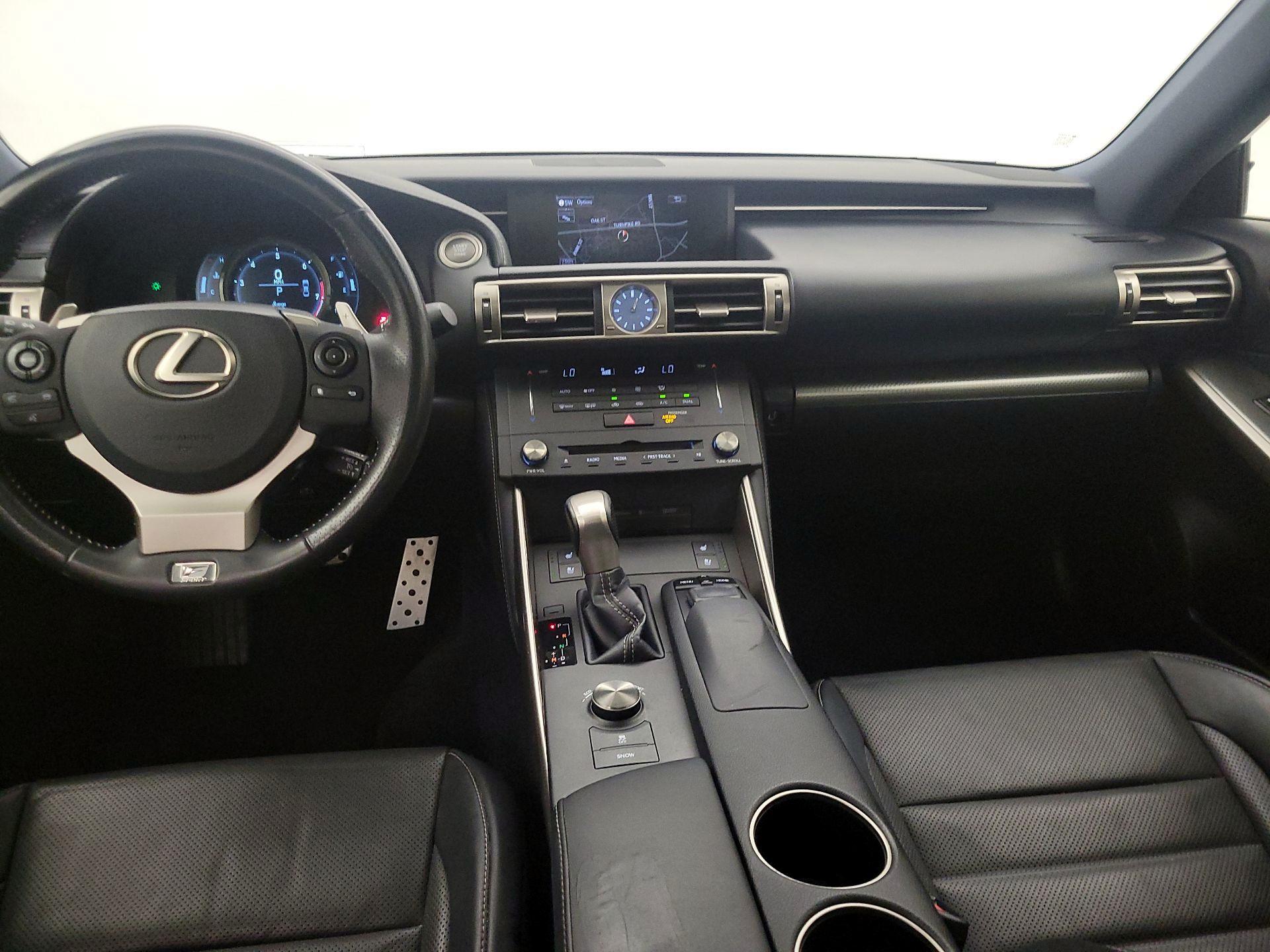 Thumbnail: 2015 Lexus IS - 9