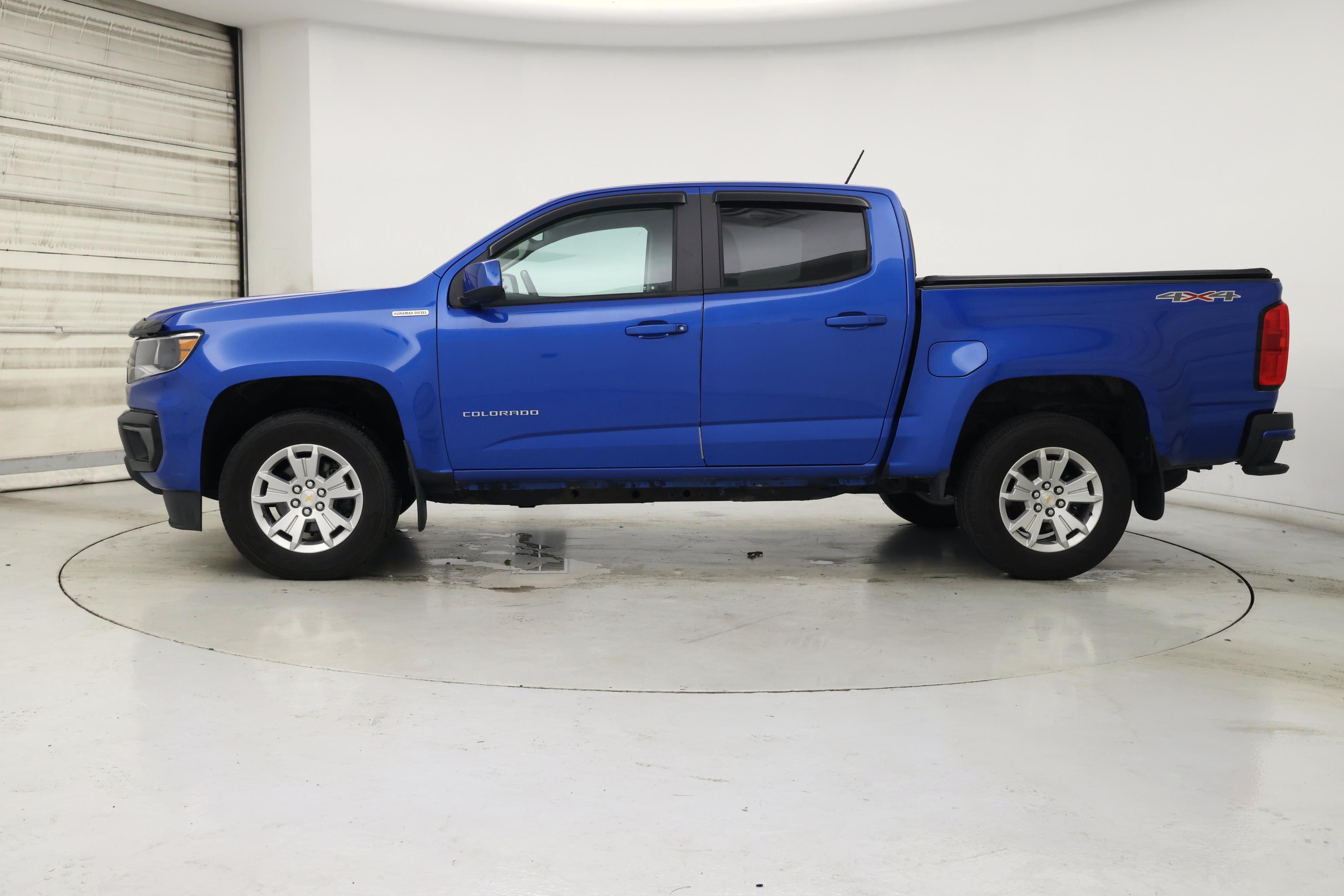 Thumbnail: 2021 Chevrolet Colorado - 3