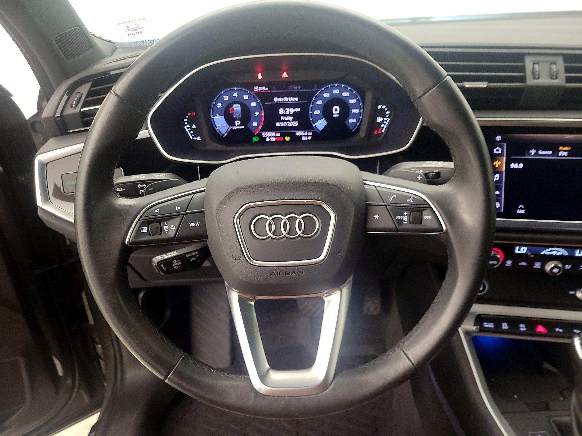 Thumbnail: 2021 Audi Q3 - 10